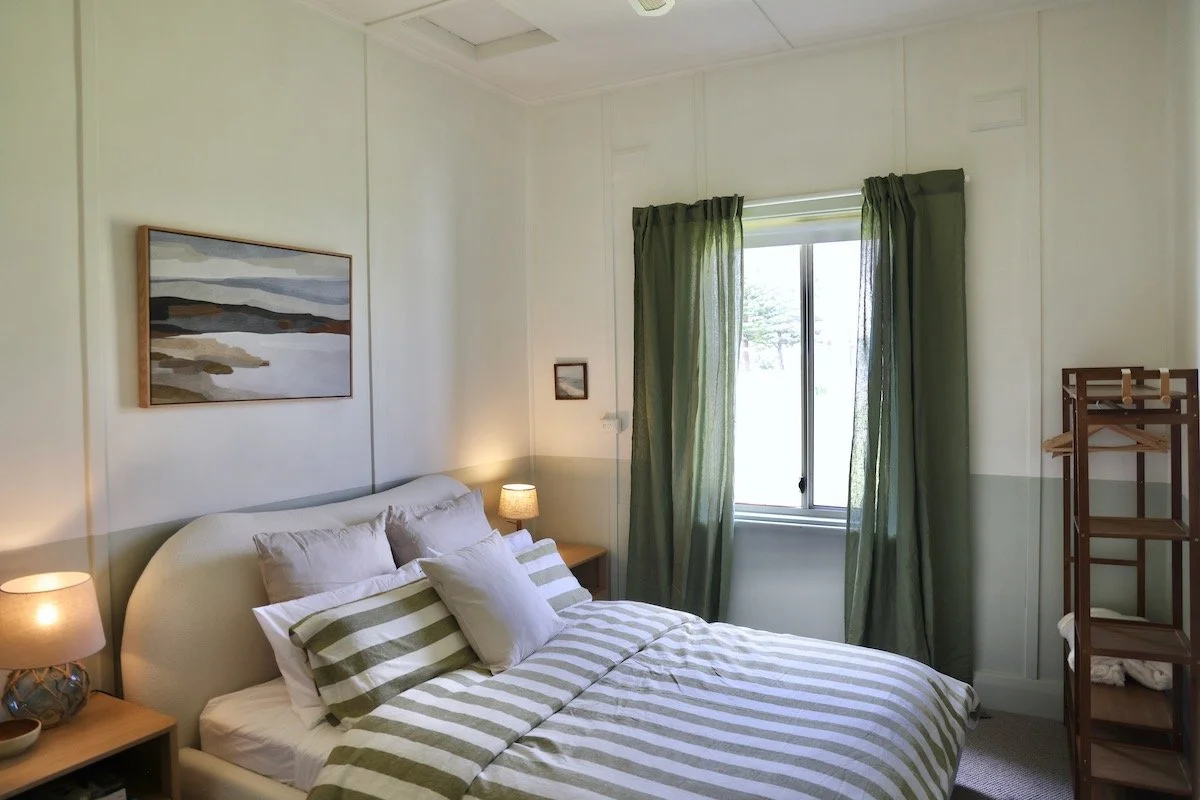 Queen bedroom 