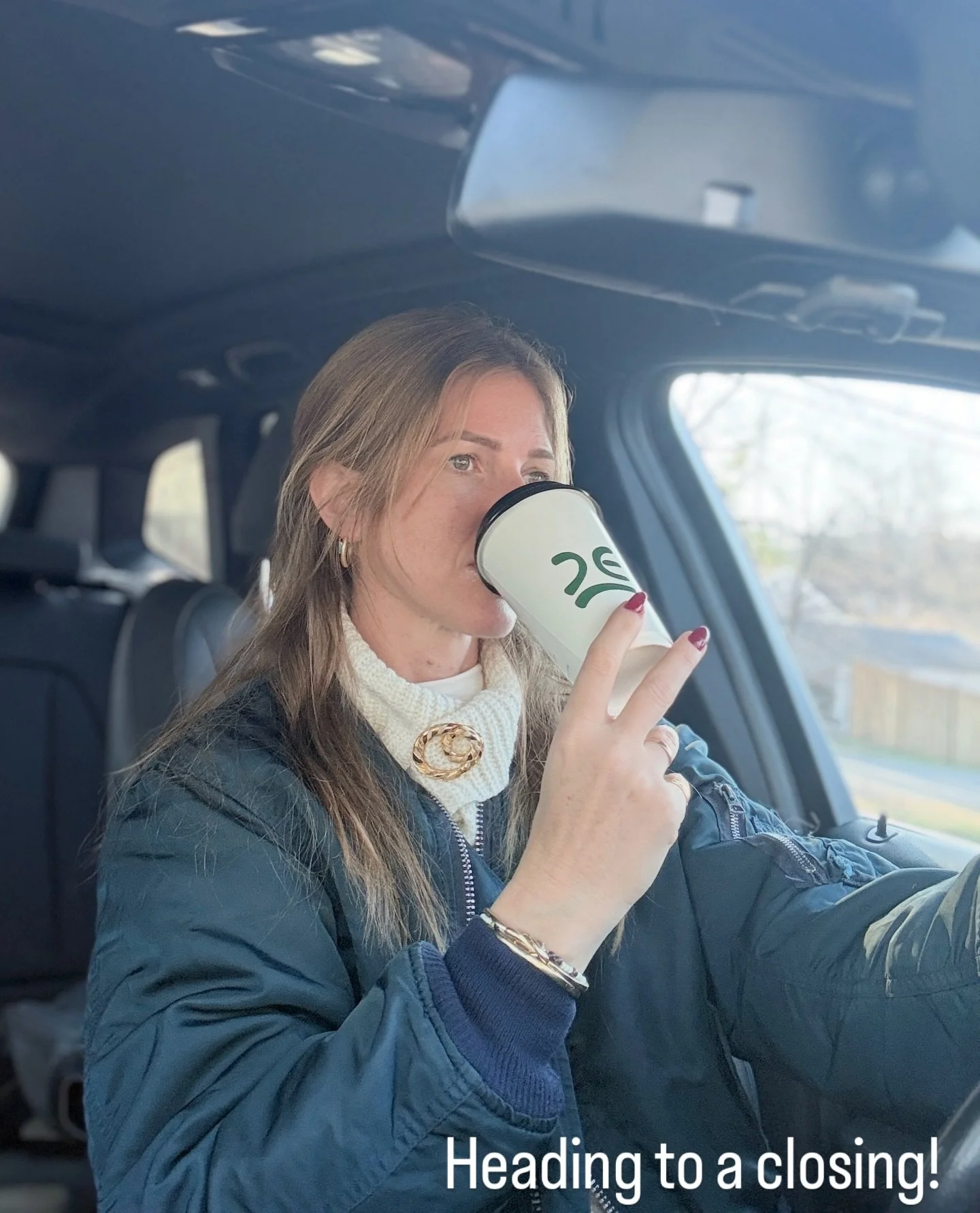 🏡 SOLD 2705 Shadow Lane 37216
Some homes hold more than walls and windows. It was a place held with care, intention, and pride for decades. The seller bought this home in 1973 and raised her family here. Years of life layered into every room. Milest