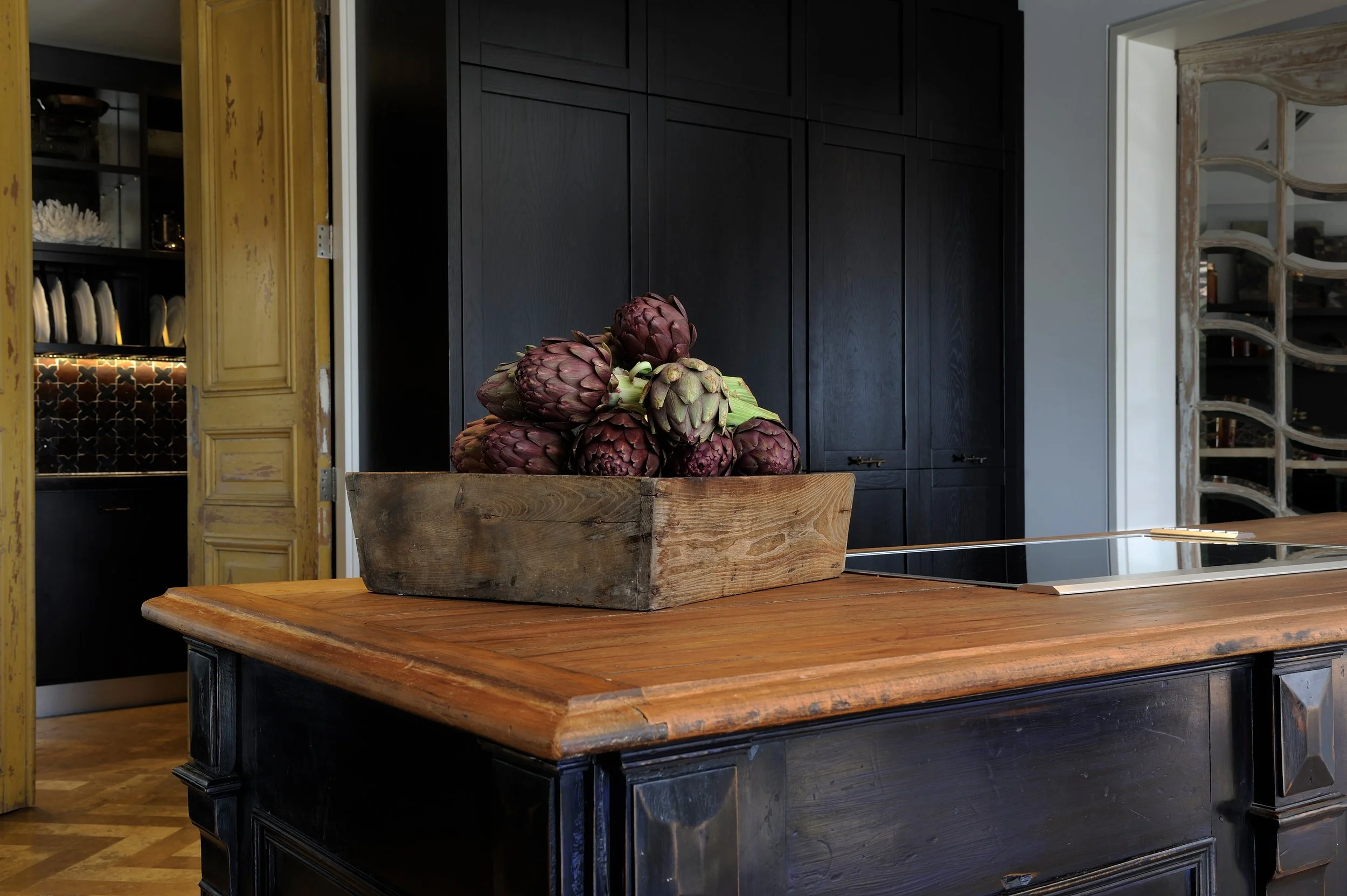 Modern French Provincial Kitchen Design - Stewart + Stewart - Sydney Interior Designers