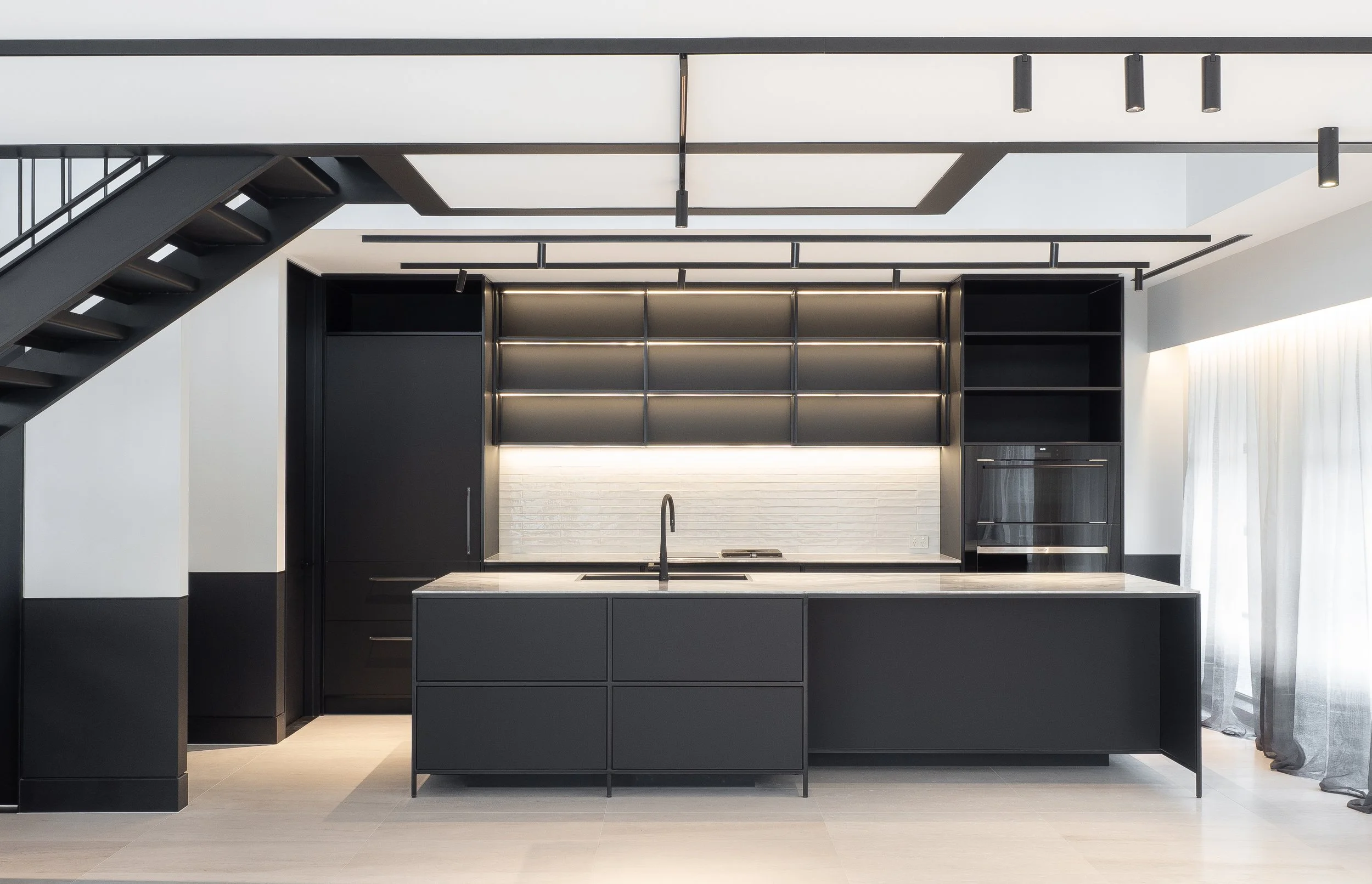 Luxury Black and White Kitchen Design - Stewart Stewart - Sydney Interior Designers 