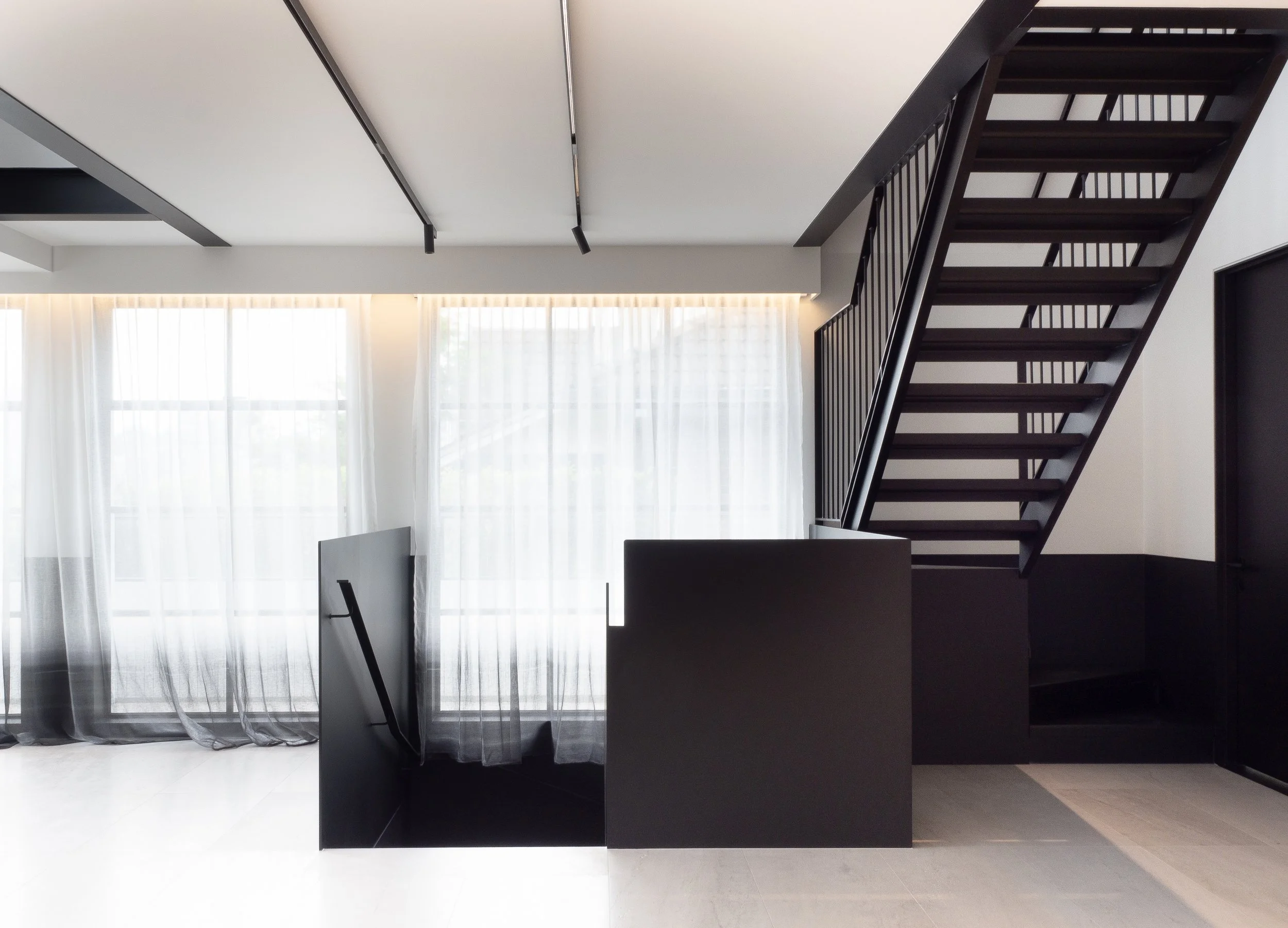 Black Metal Staircase - Stewart Stewart - Sydney Interior Designers