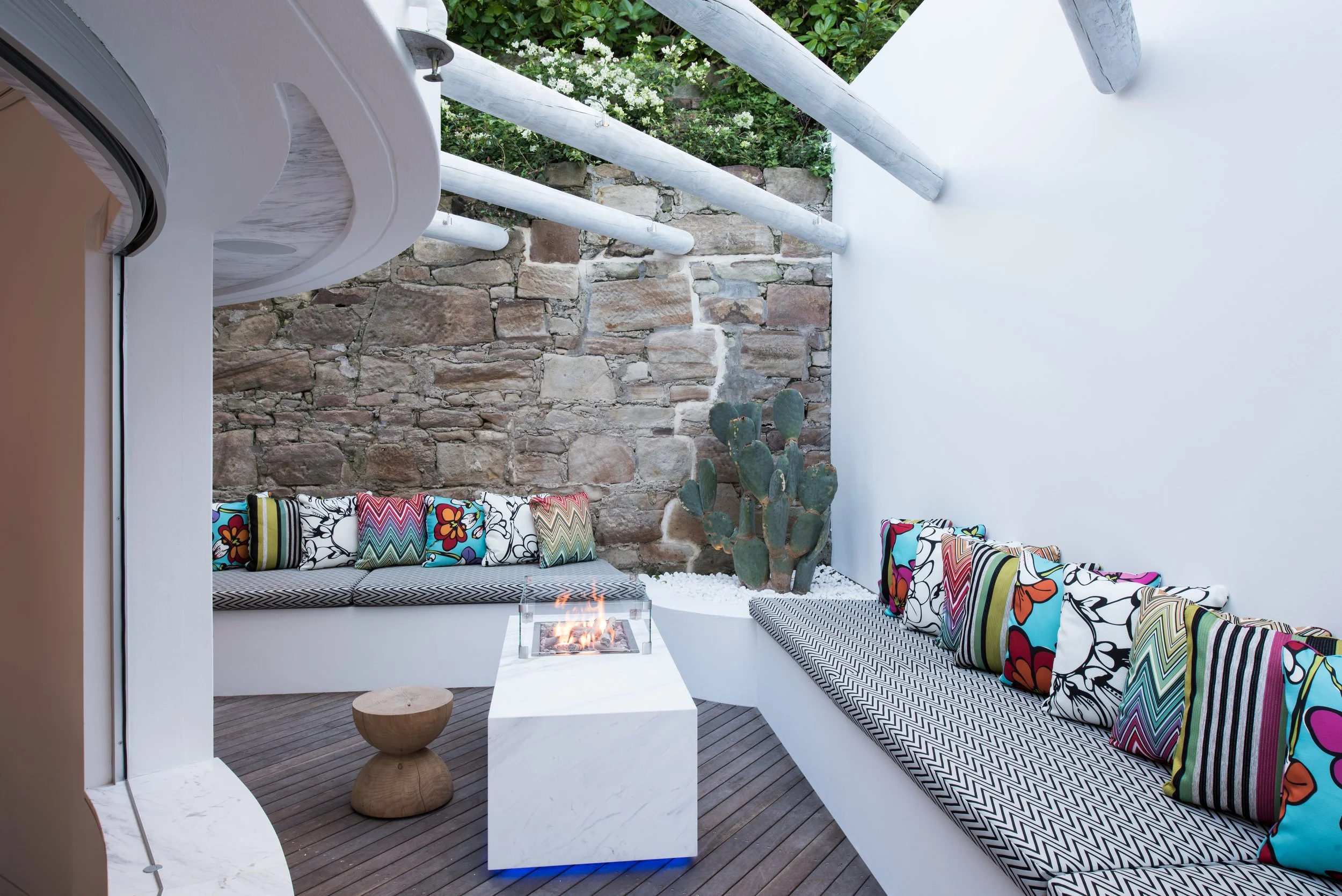 Bondi Beach Residence - Stewart Stewart - Sydney Interior Designers