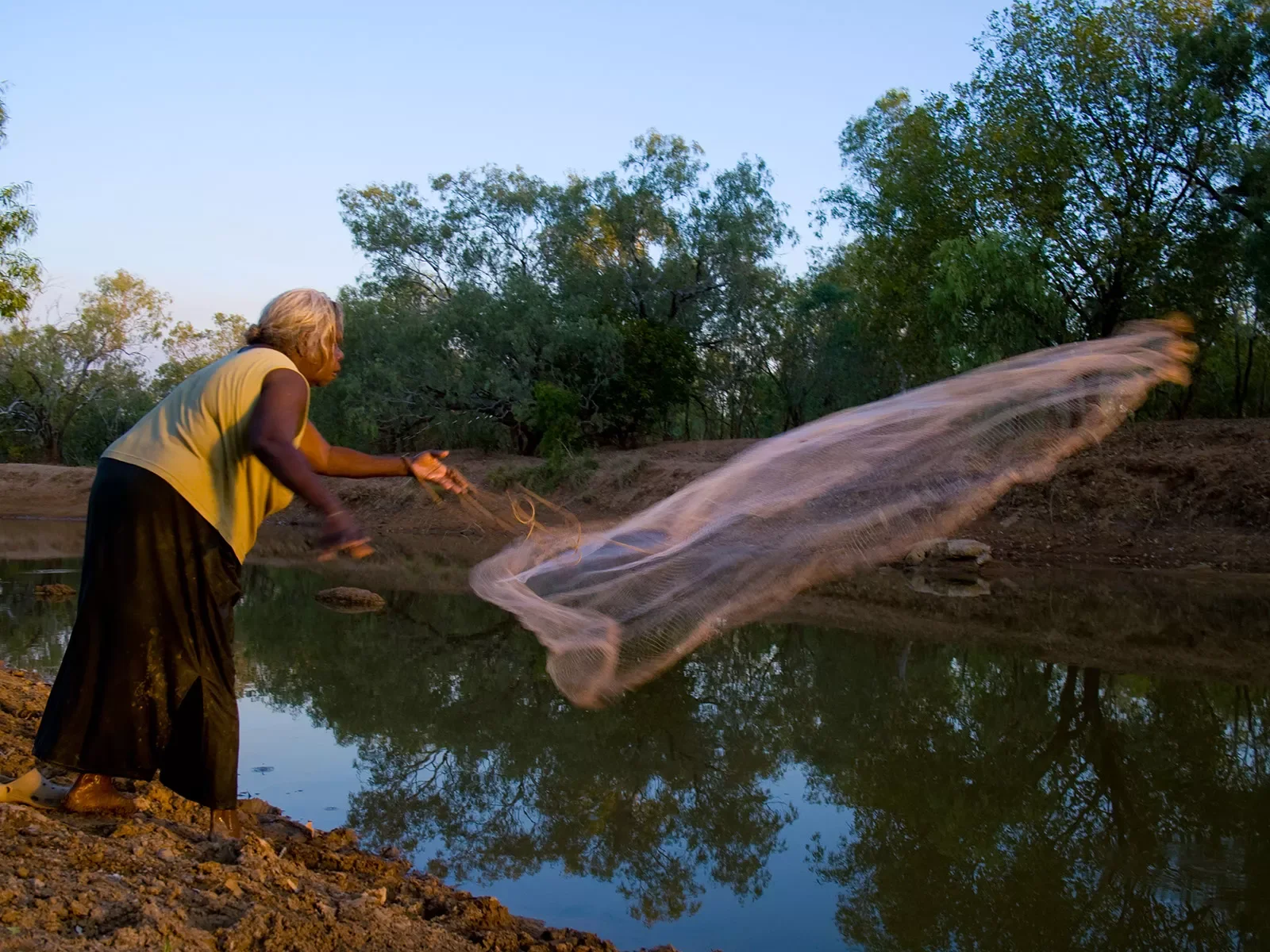 Annie-catching-Jarrambah.-Jarlmadangah.-Kimberley.o1010071133.webp