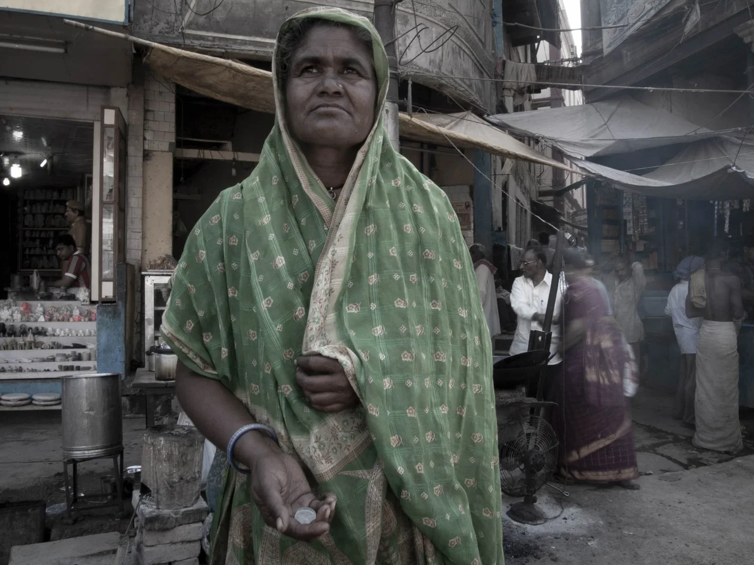 Bazaar+Streets+_+Moving+Times,+Varanasi.+34.webp