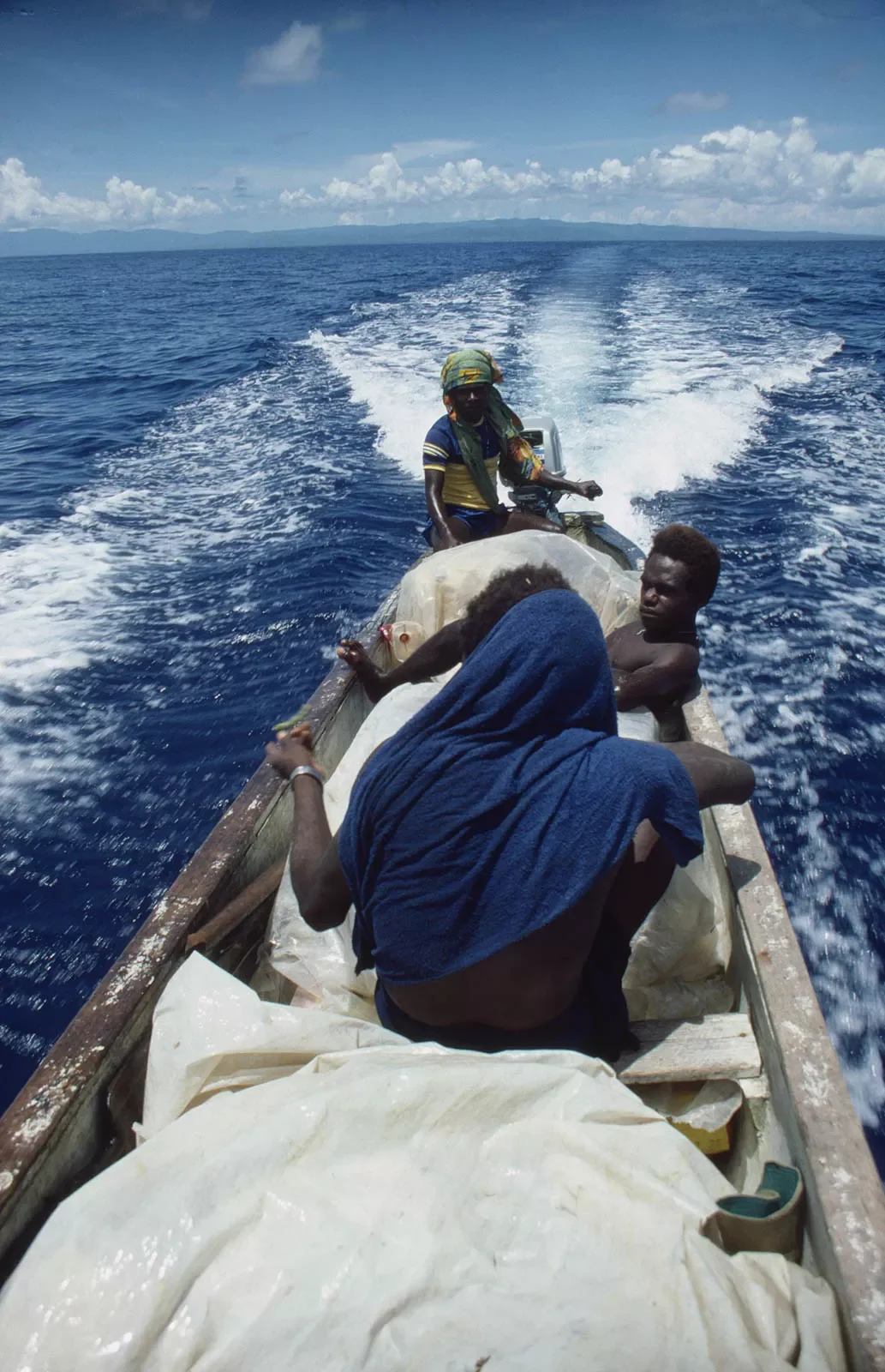 BreakingBowsAndArrows_Bougainville_PNG_MS35mm_22_PS.webp
