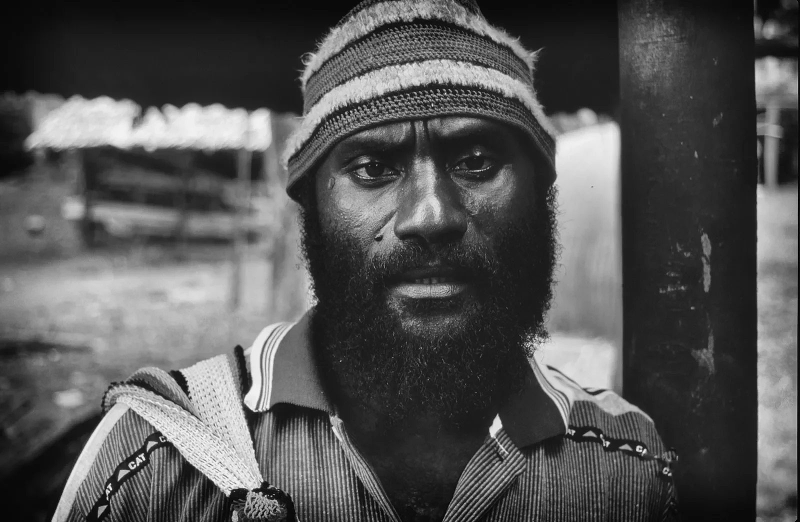 BreakingBowsAndArrows_Bougainville_PNG_MS35mm_32_BW.webp