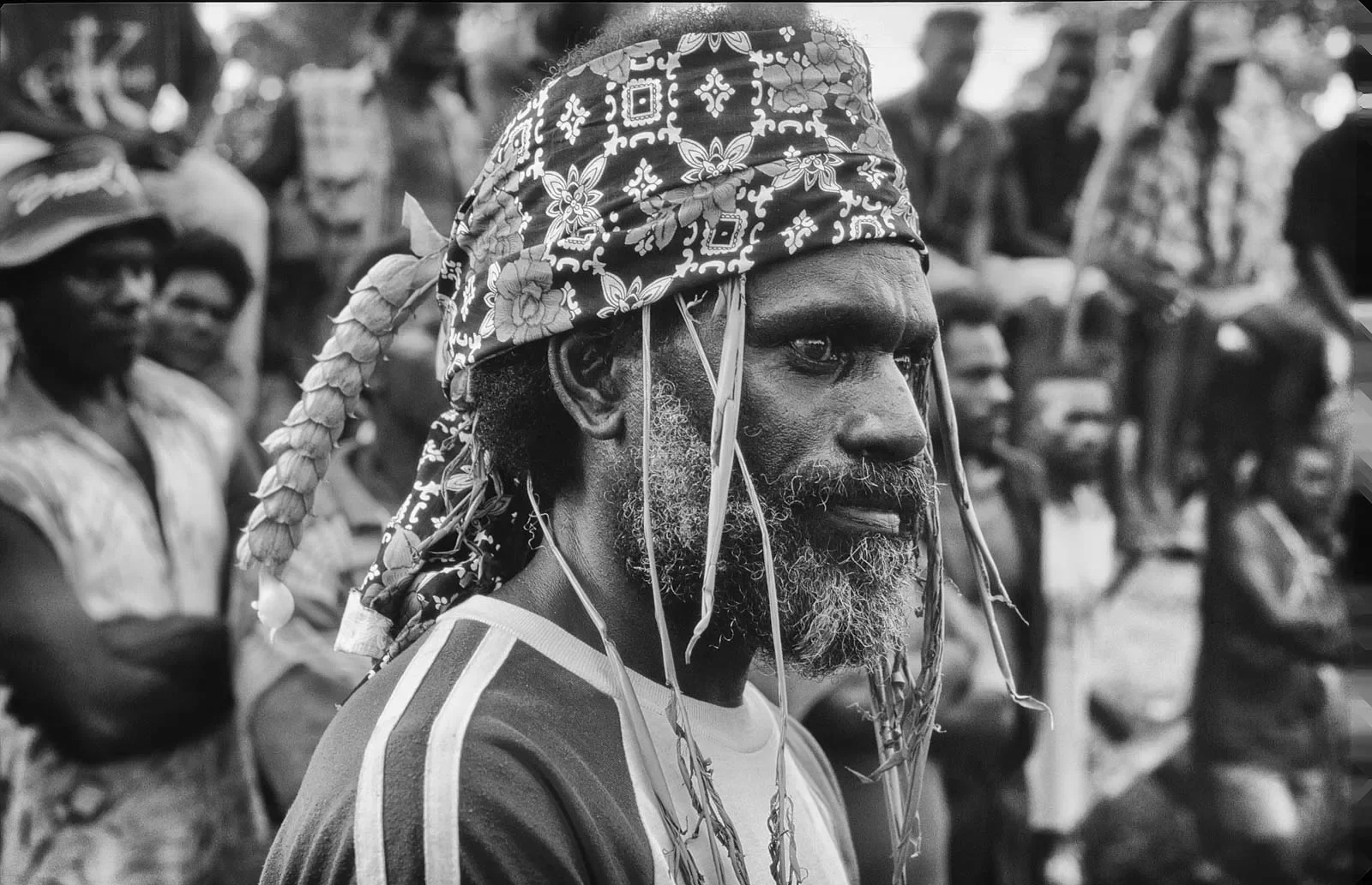 BreakingBowsAndArrows_Bougainville_PNG_MS35mm_46_BW.webp