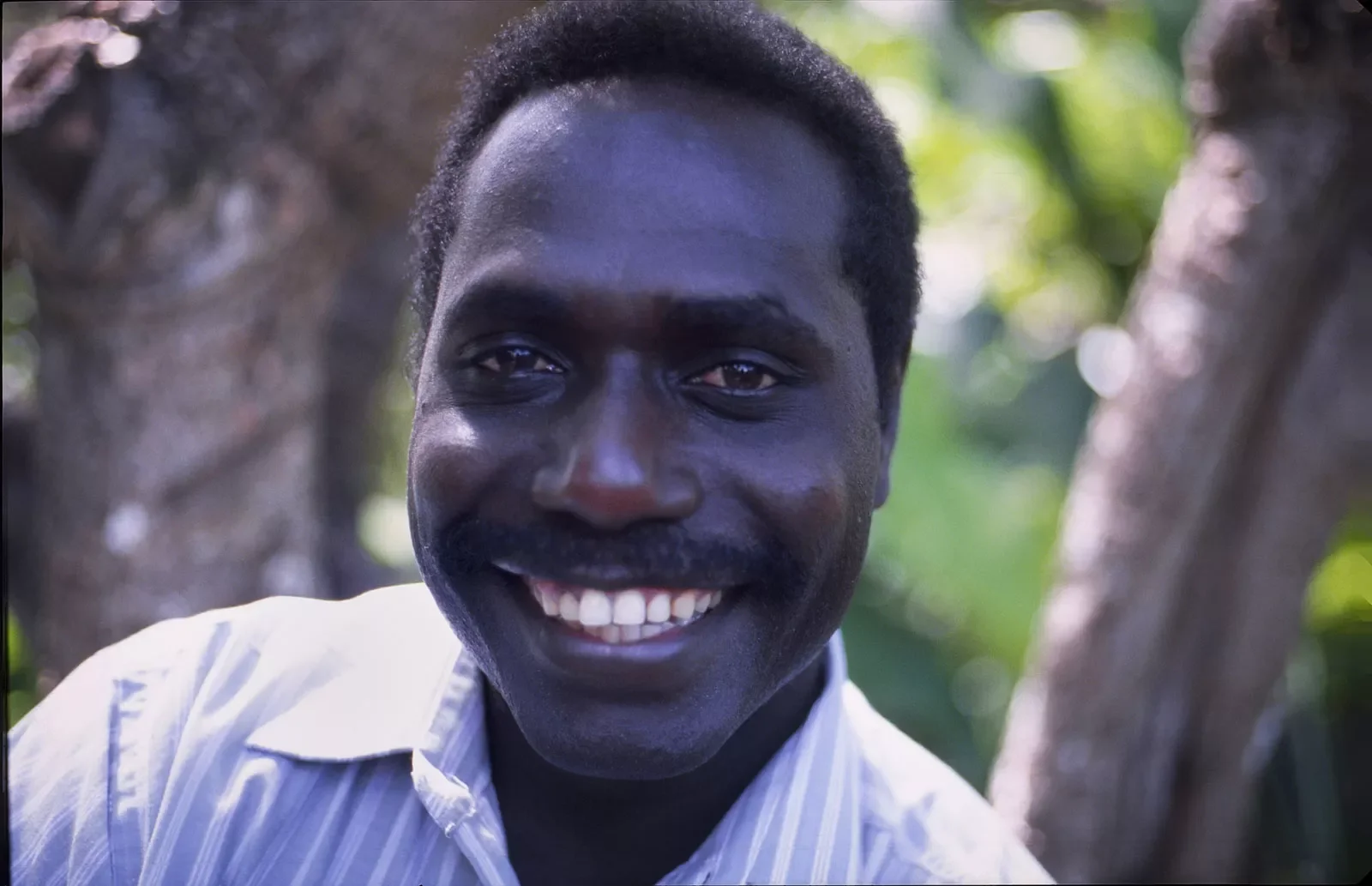 BreakingBowsAndArrows_Bougainville_PNG_MS35mm_58_JAmes-Tanis.webp