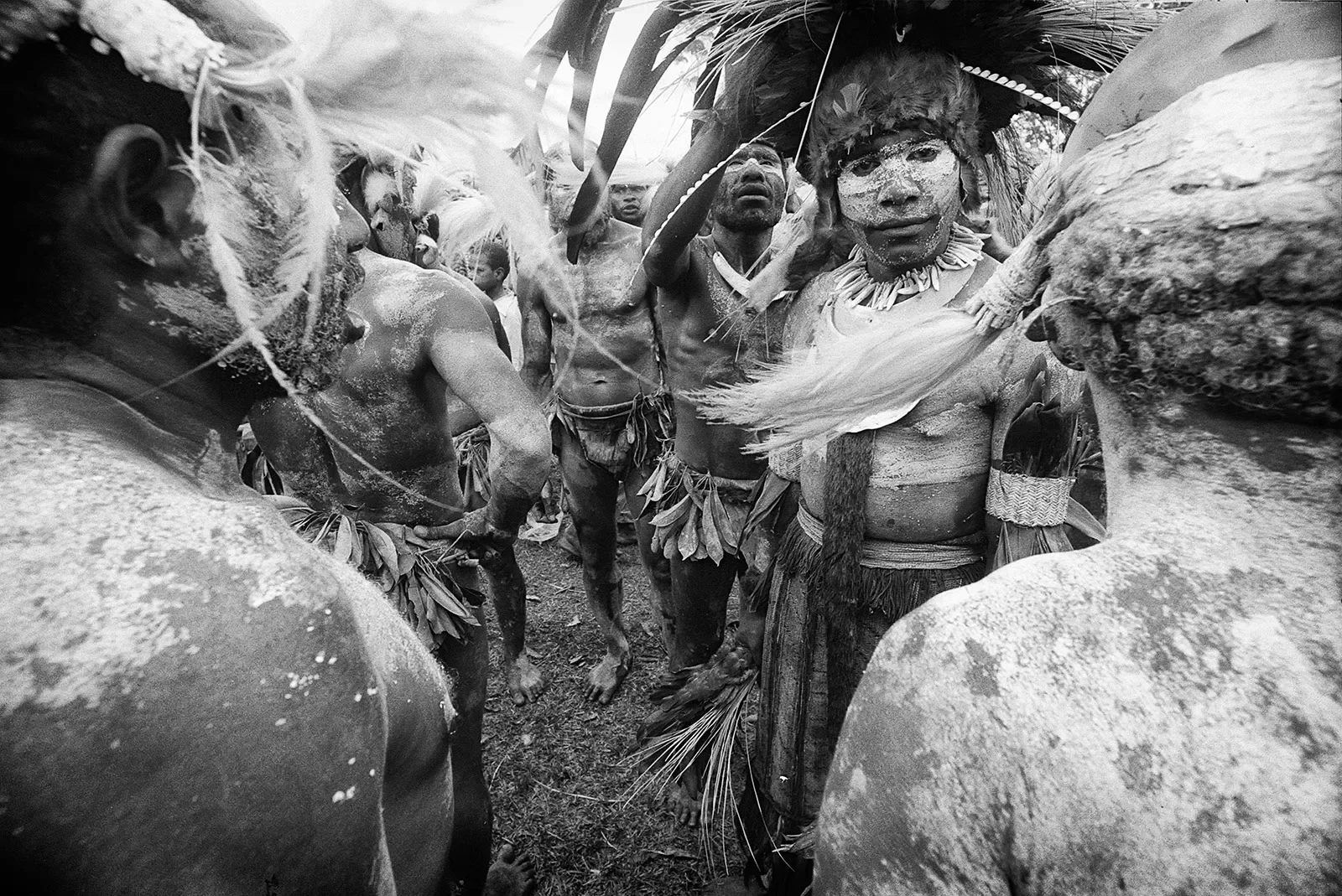 1_GorokaShow_PNGHighlands_1996__©LizThompson_180.webp