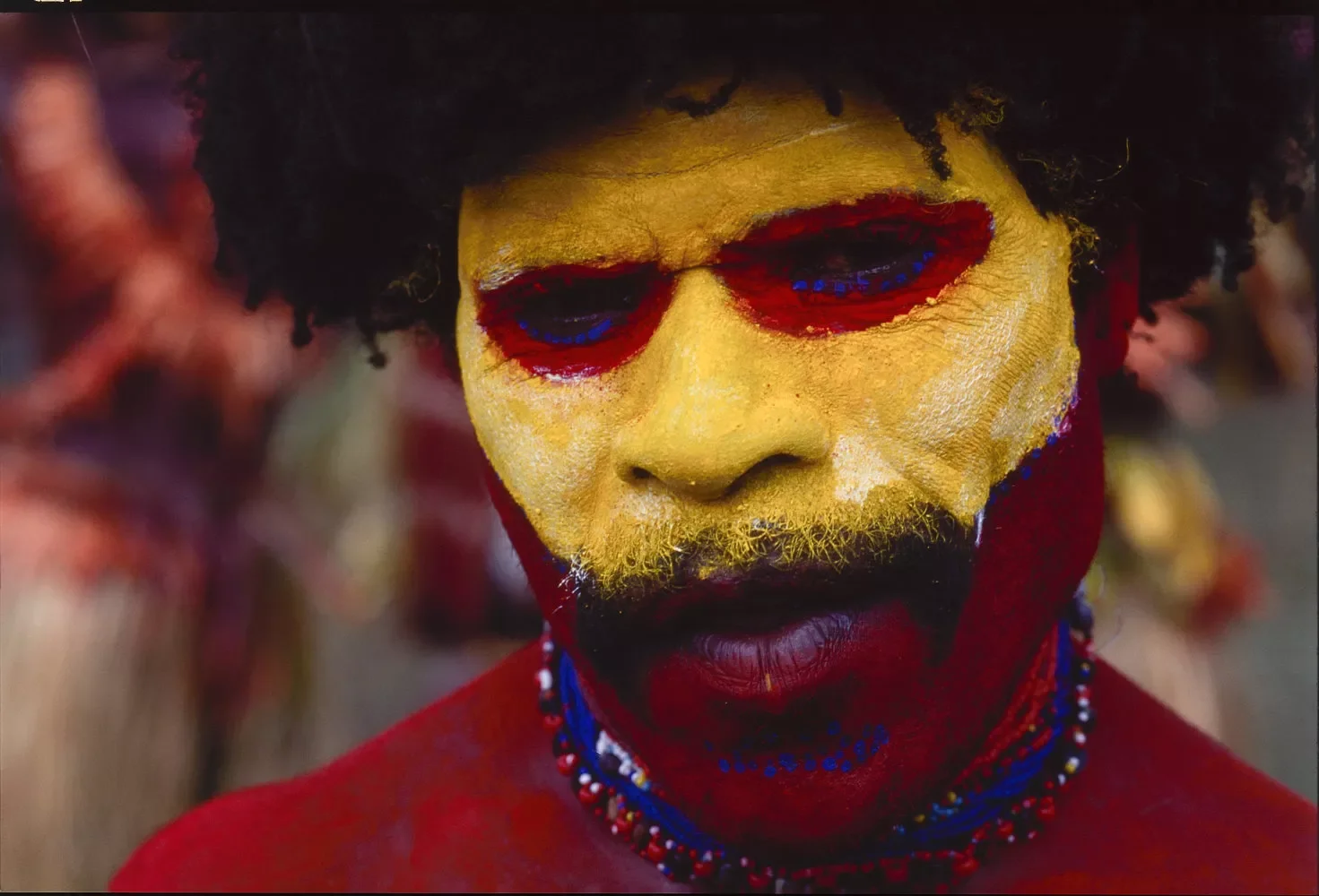 Goroka-Show-1984-1996_unmounted_©Liz-Thompson_05a.webp