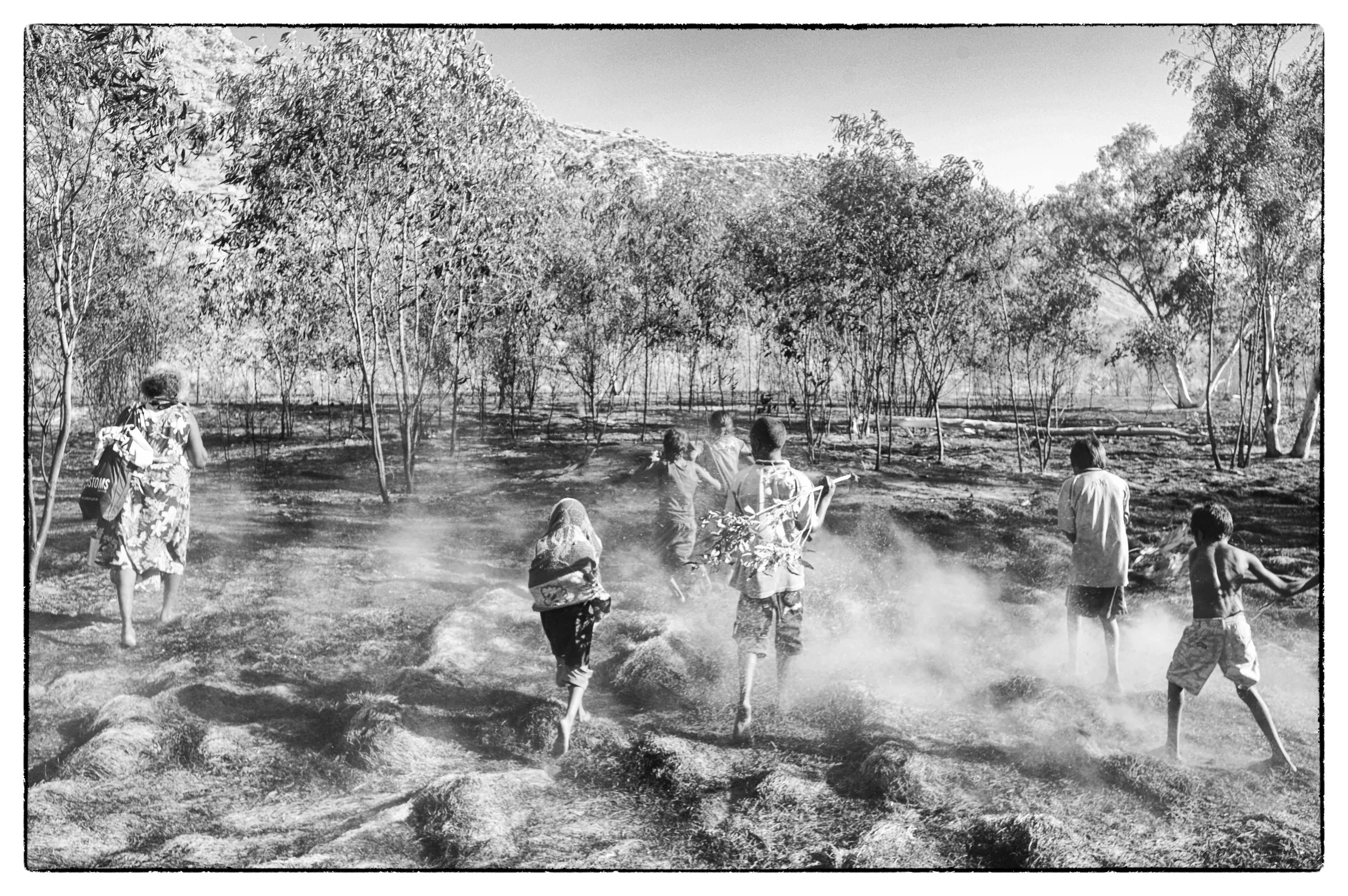 Walking-in-Purnululu-National-Park-with-Custodian-Shirley-Drill.webp