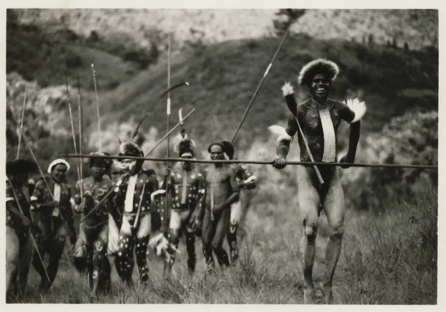 Issac-preparing-for-ceremony.-Nr-Miagima-Baliem-Valley.-copy-1536x1076.webp