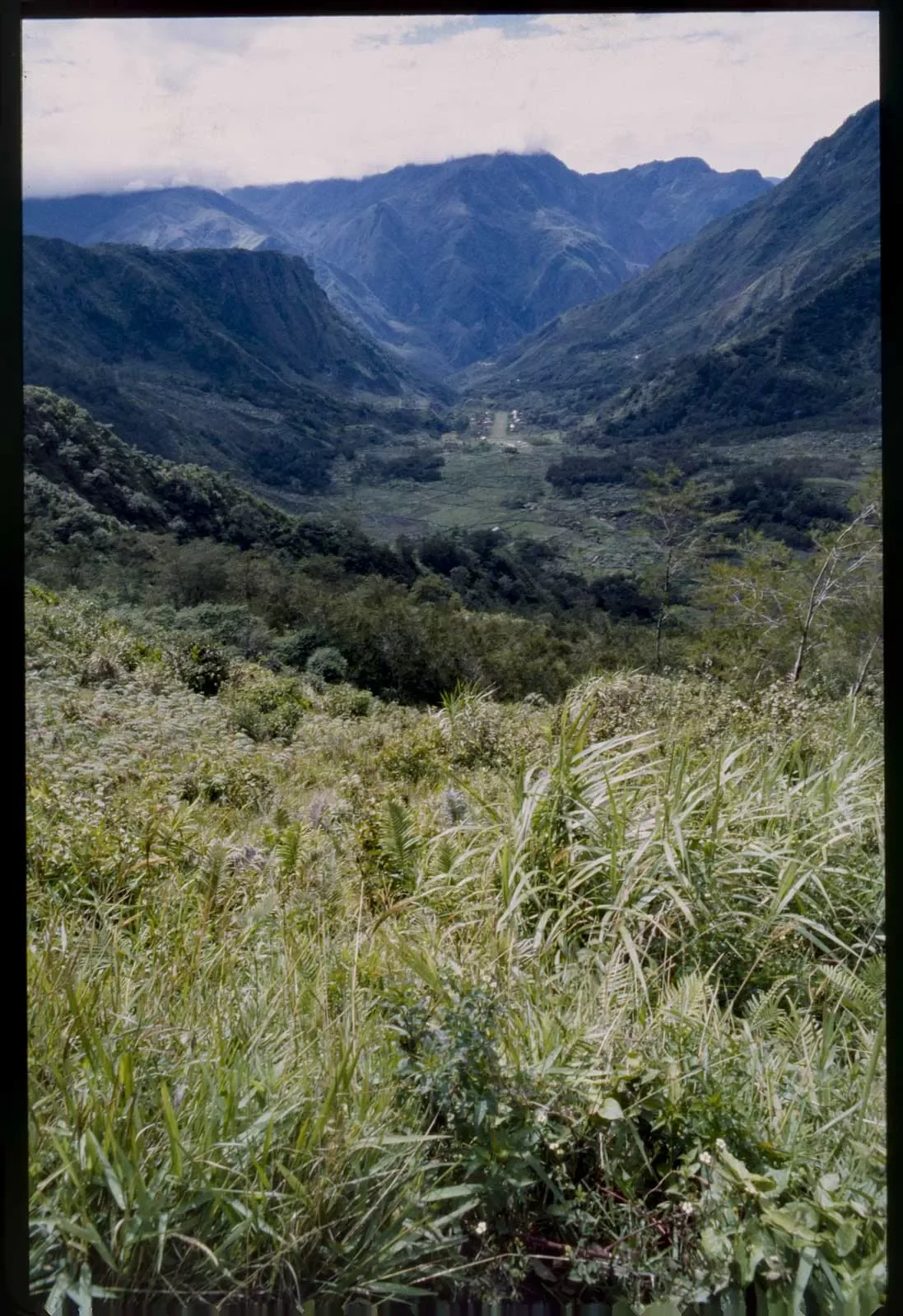 West_Papua_Baliem_Valley_1989_BW35mm_196_2.webp