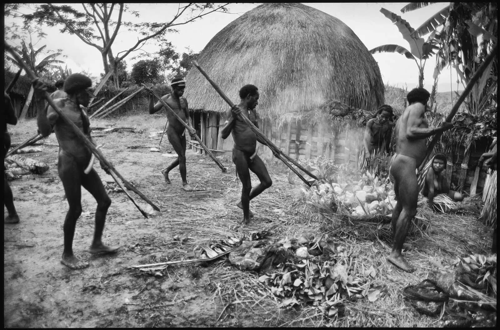 West_Papua_Baliem_MS35mm_1989_©LizThompson_41.webp