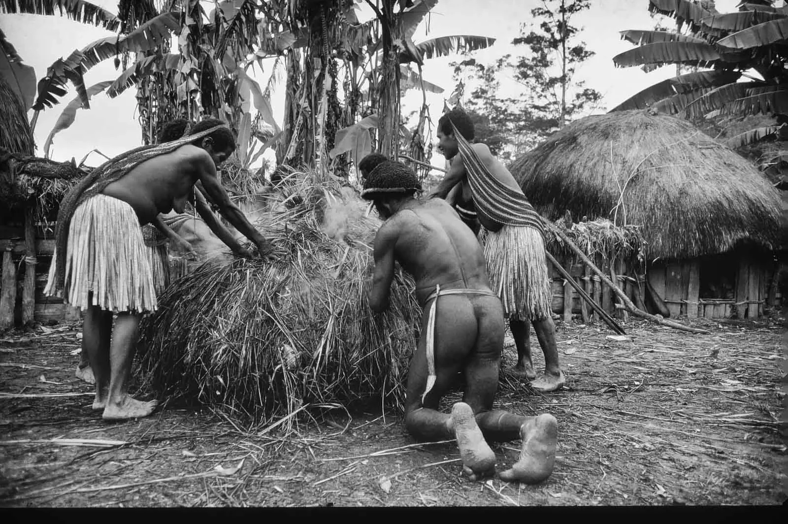 West_Papua_Baliem_MS35mm_1989_©LizThompson_52.webp