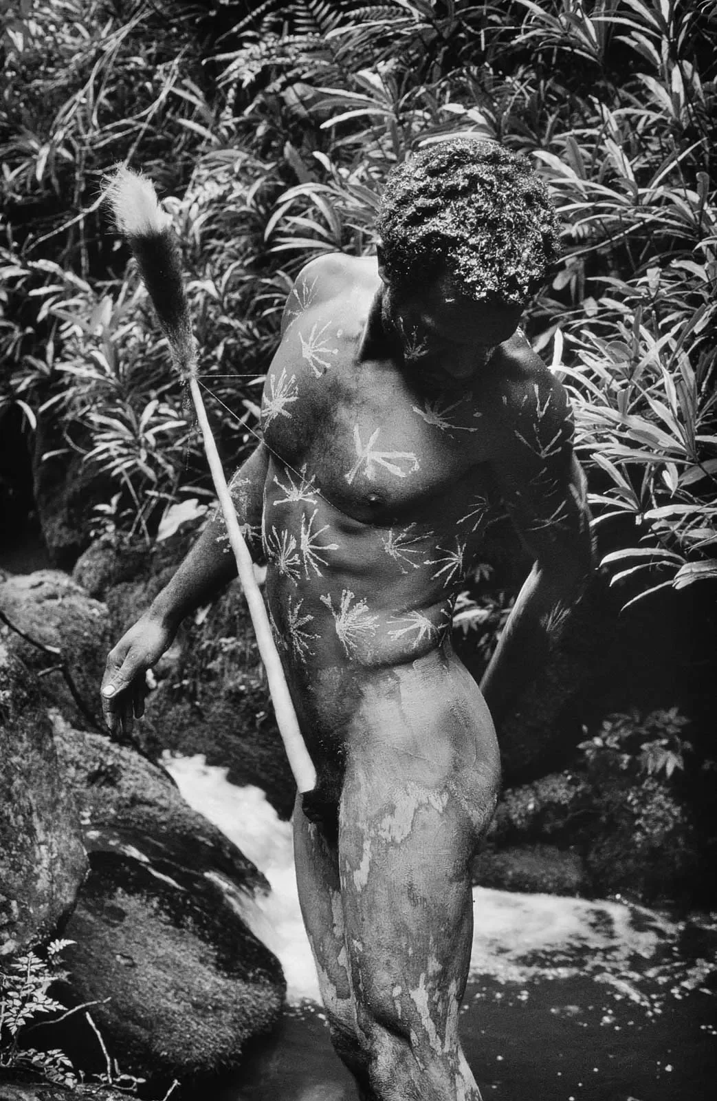 West_Papua_Baliem_MS35mm_1989_©LizThompson_100bw.webp