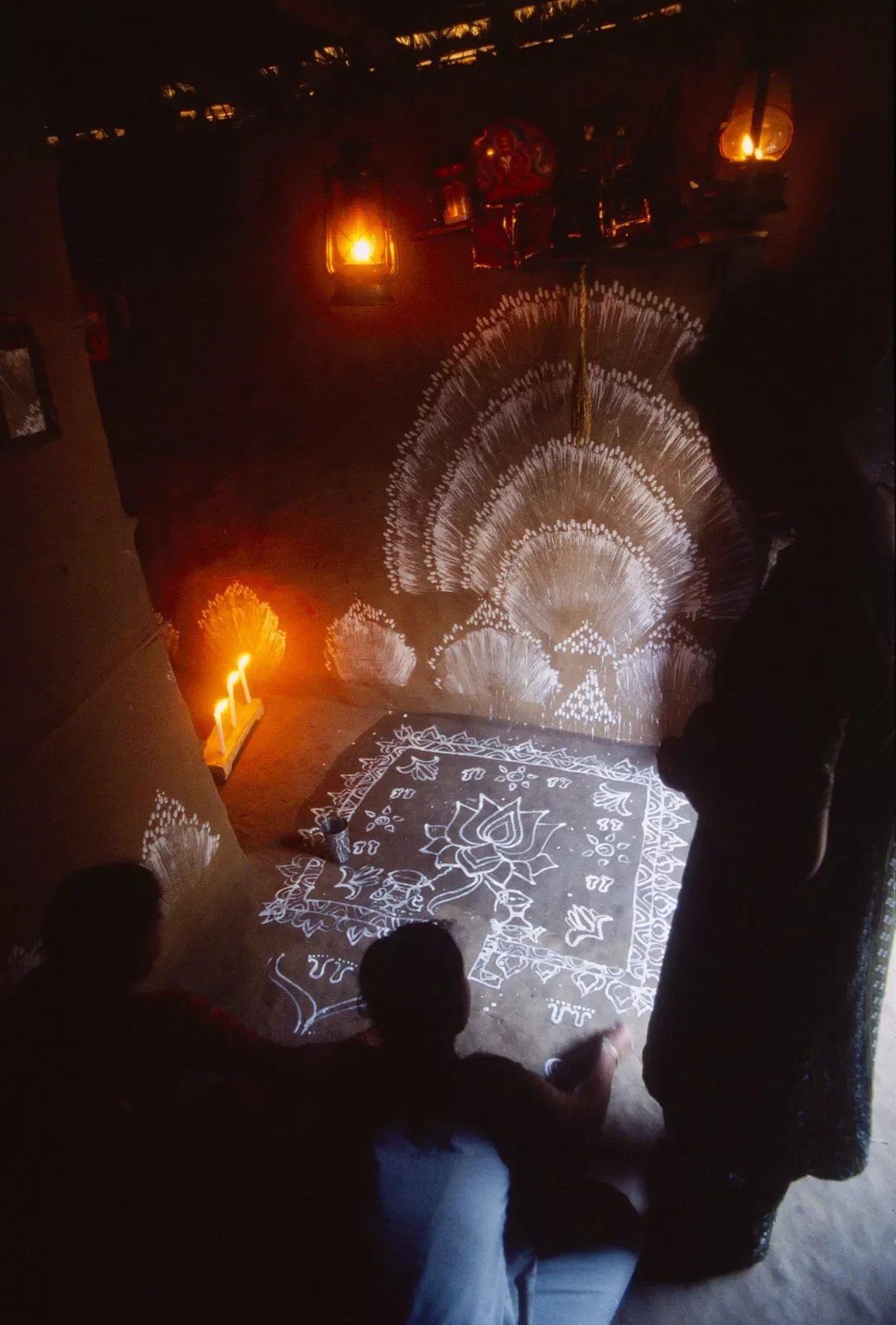 Lakshmi_Puja_Puri_Orissa_India_178_cropped.webp