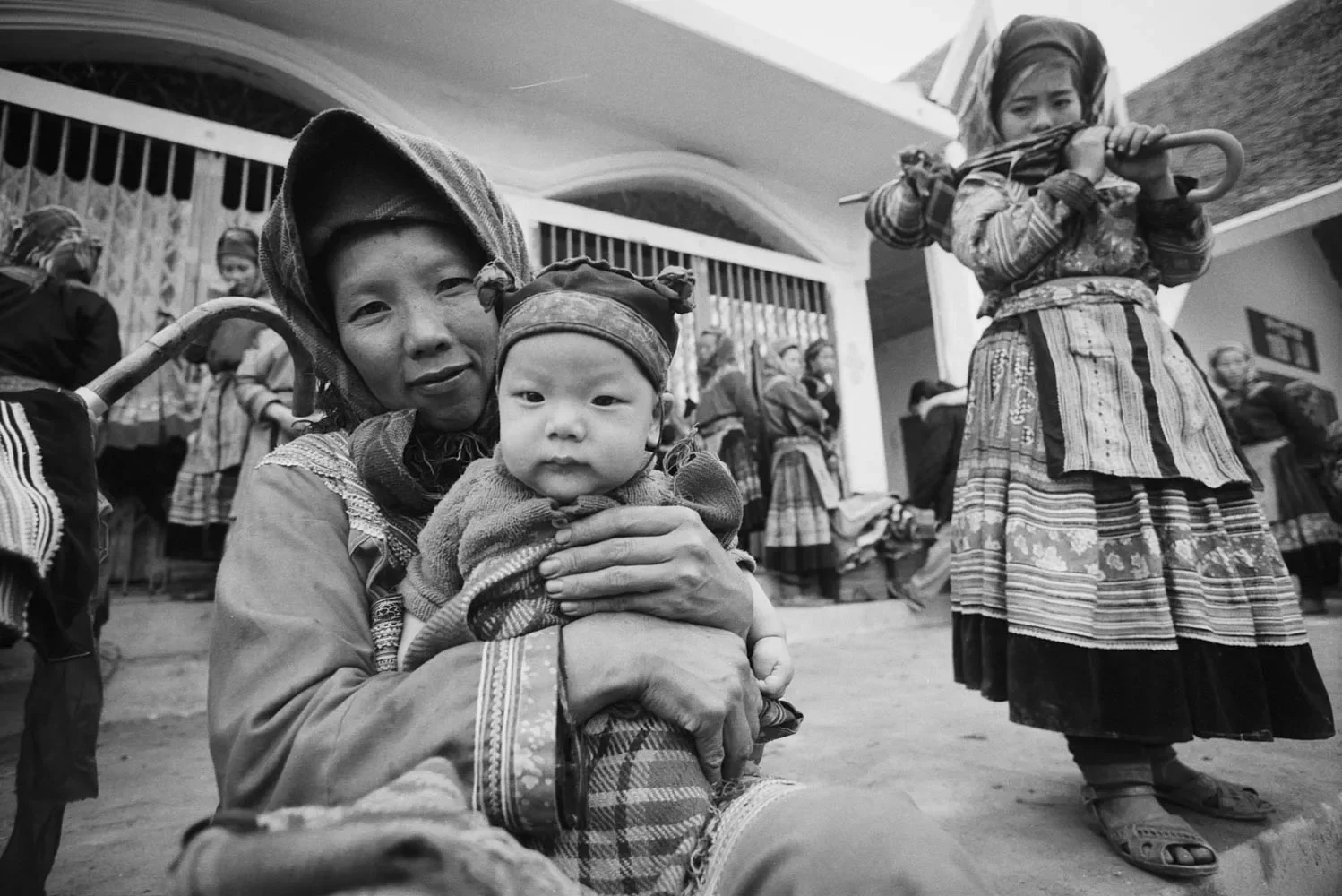Bac_ha_Markets_Vietnam_1996_35mmBW_21.webp