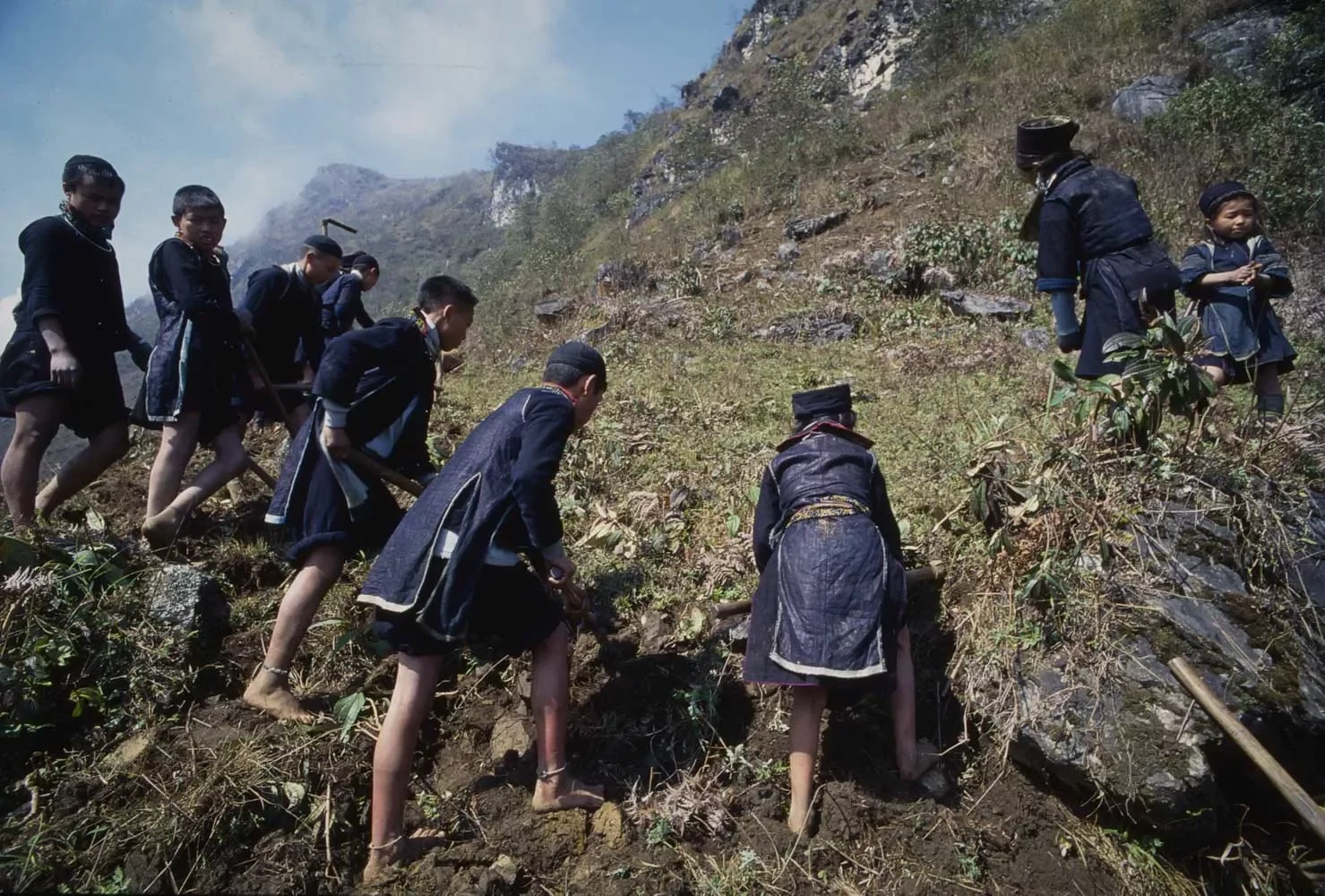 Hmong_Sapa_Vietnam_1996_UMS35mm_6.webp