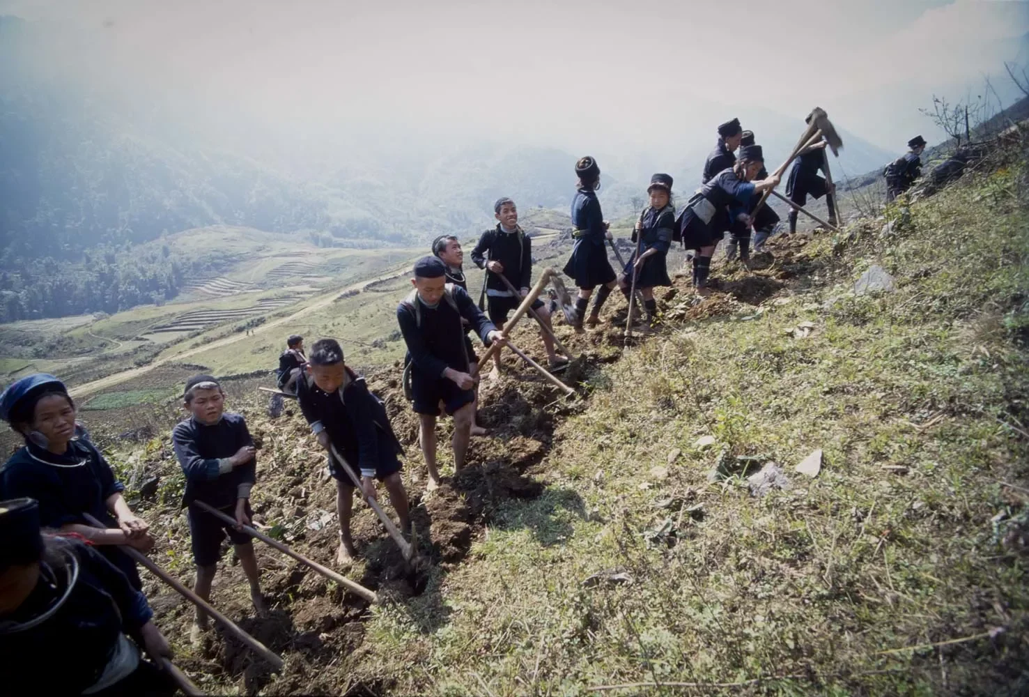 Hmong_Sapa_Vietnam_1996_UMS35mm_8.webp