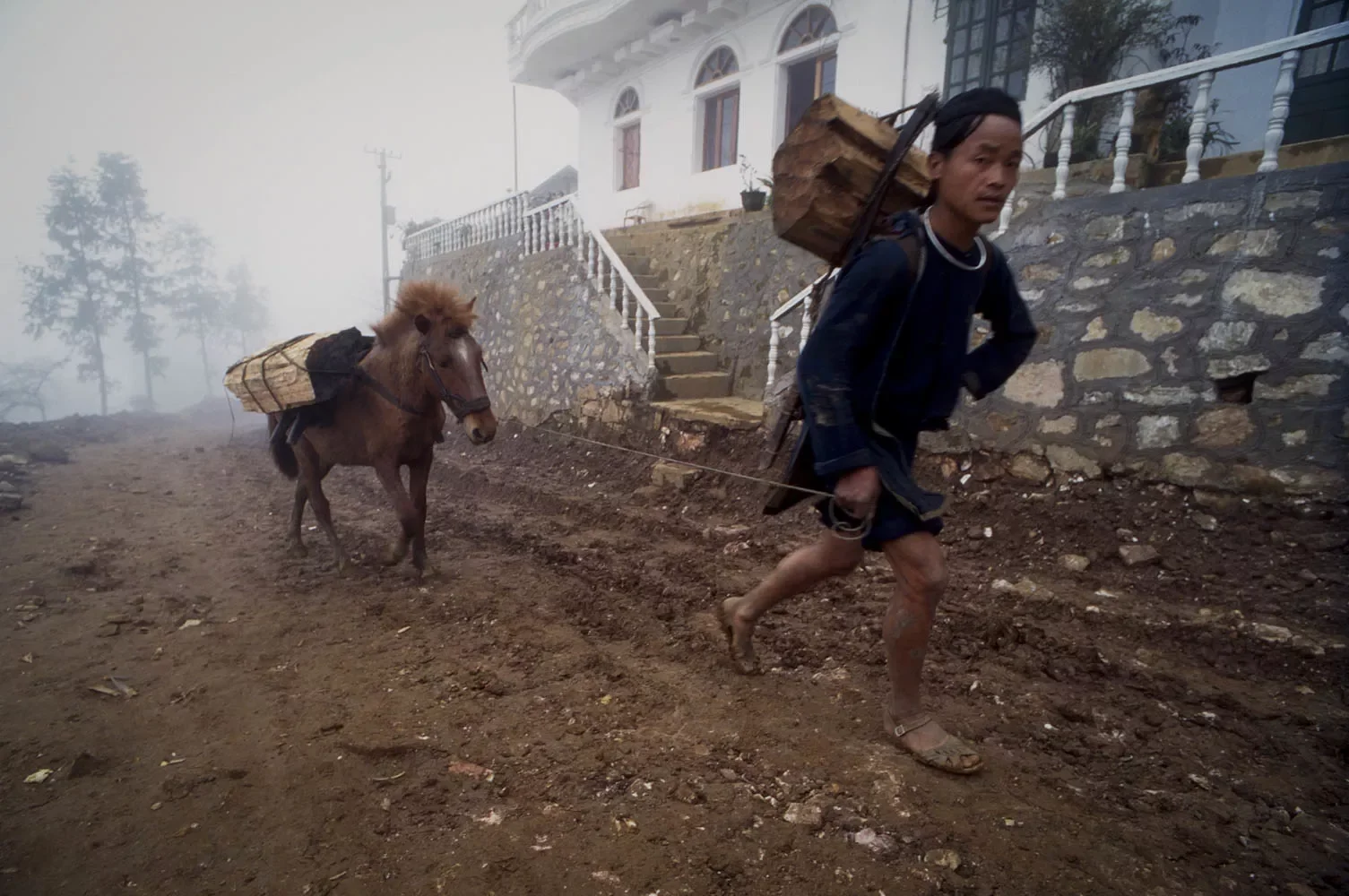 Hmong_Sapa_Vietnam_1996_UMS35mm_30.webp