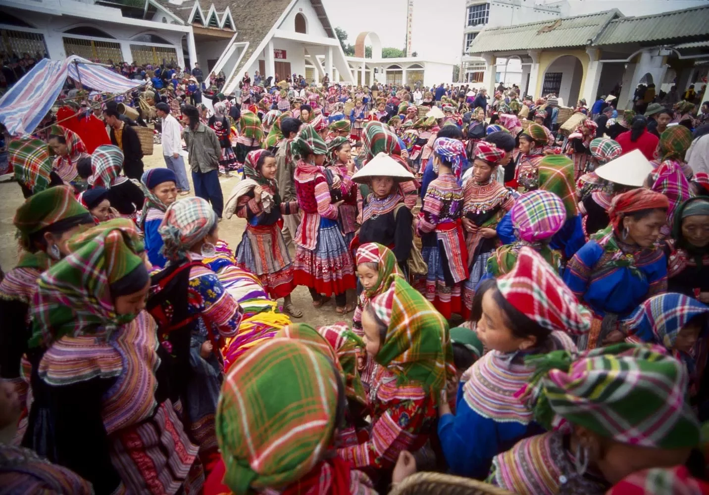 Hmong_Sapa_Vietnam_1996_UMS35mm_201.webp