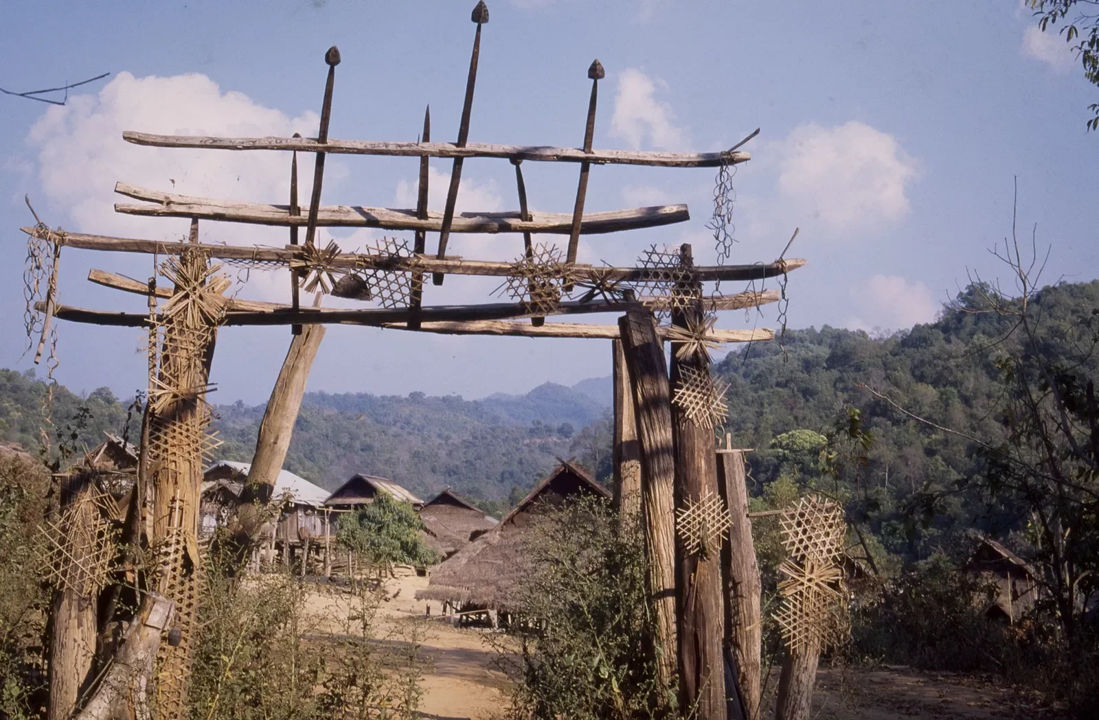 Hmong_Community_Muang_Sing_Laos_MS35mm_36.webp