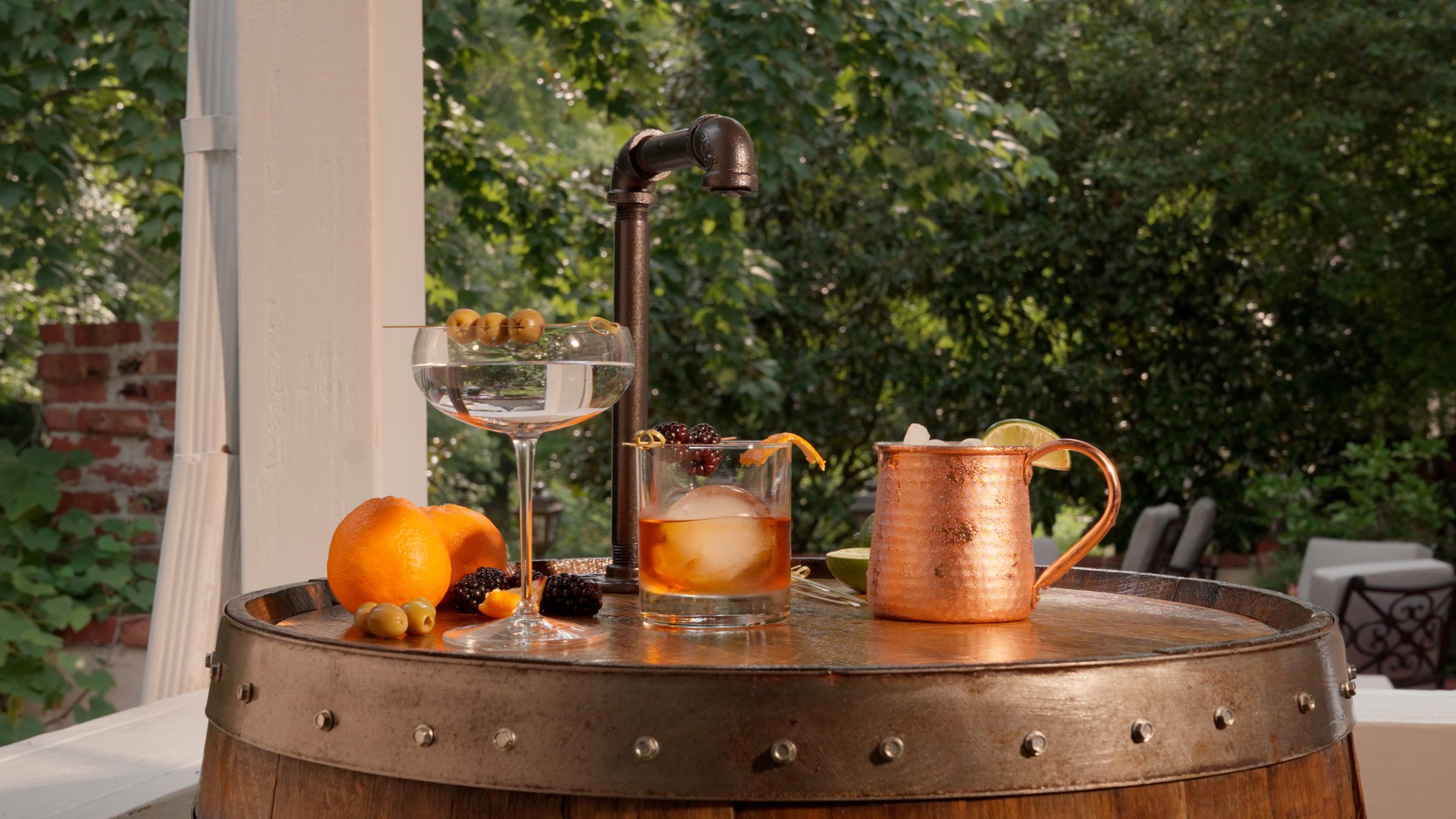 5 Cocktails You Can Make with Your Automated Bartender