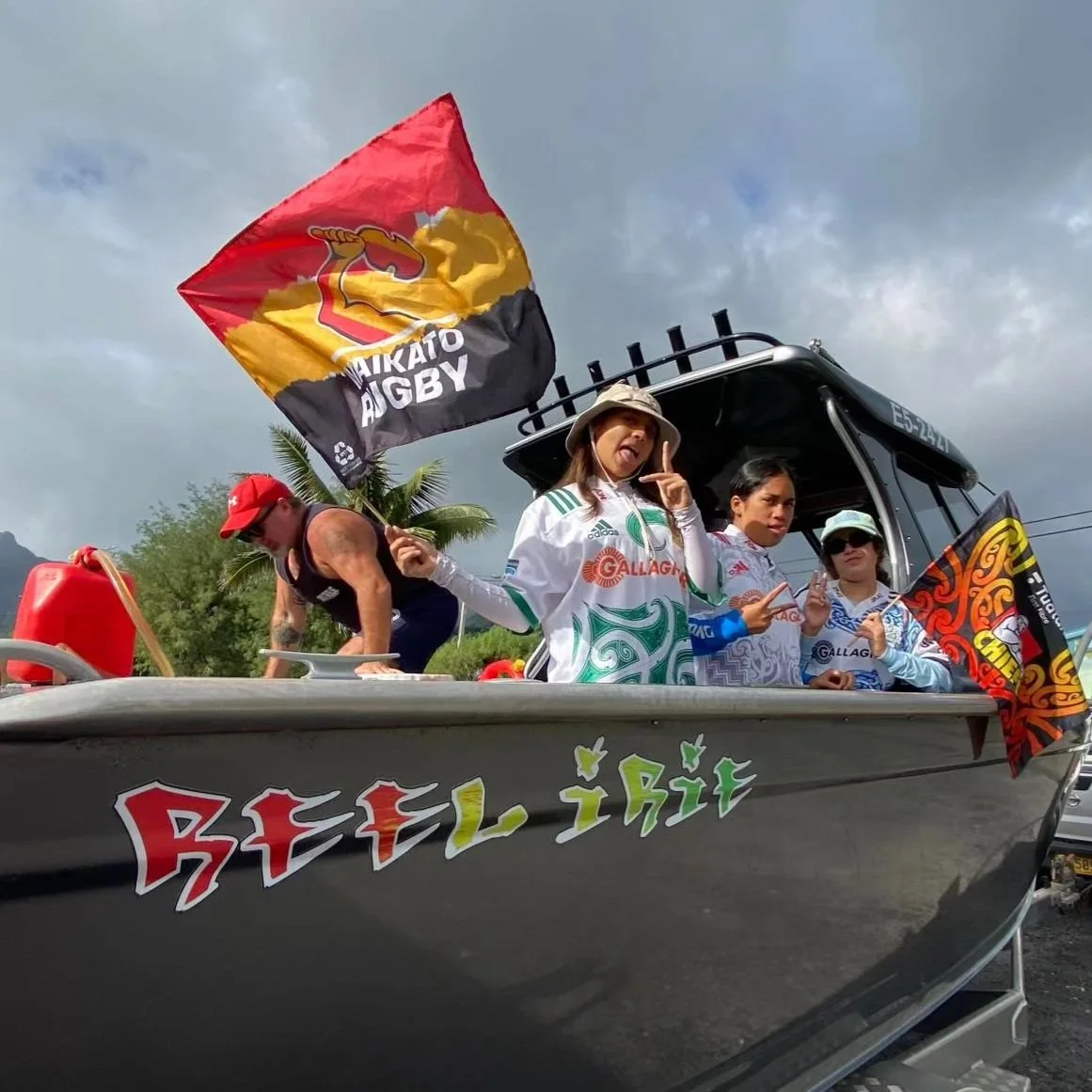Sending massive MANA Waves to our chiefs boys this week, from the team here at Into The Blue Rarotonga! Up the Mighty Chiefs Mana!  @chiefsrugby ❤️💛🖤