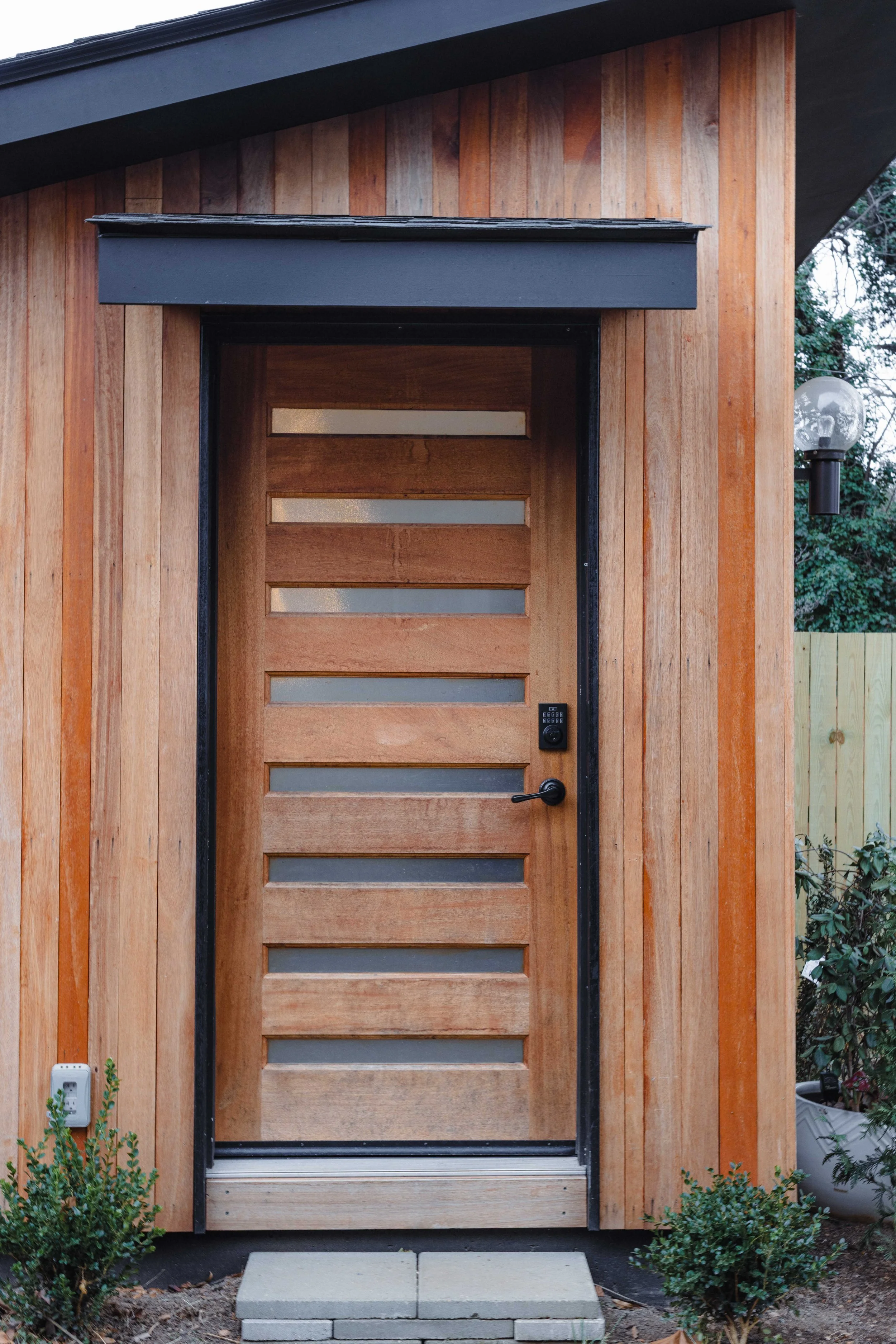 Dedicated outdoor office — furnished city cottage rental in Charlottesville.