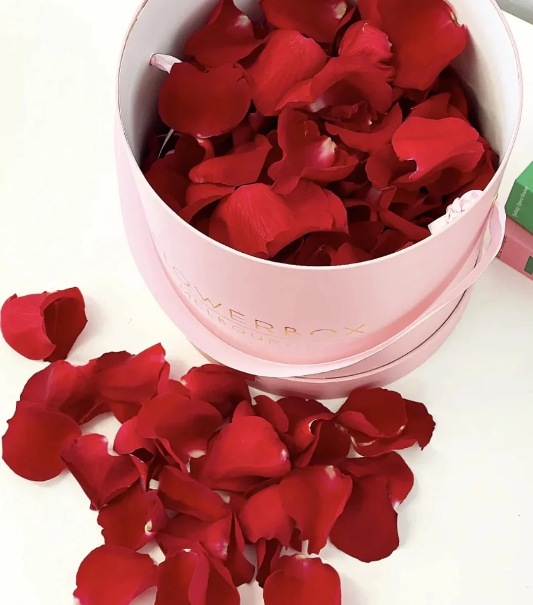 Artificial Rose Petals