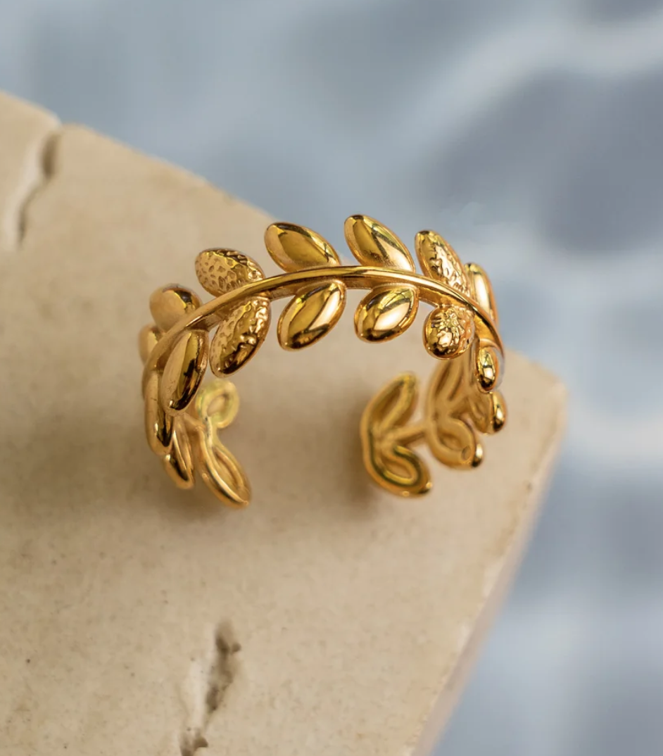 Faya & Co - BRANKA LEAF GOLD RING