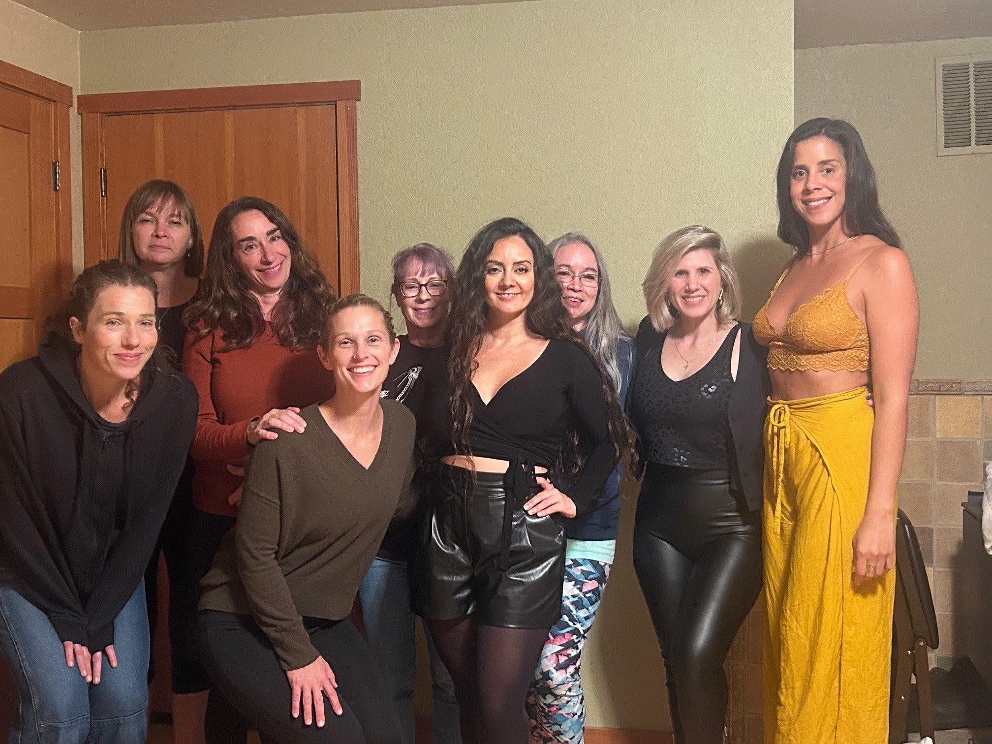 jennifer and dilara queens club.jpg