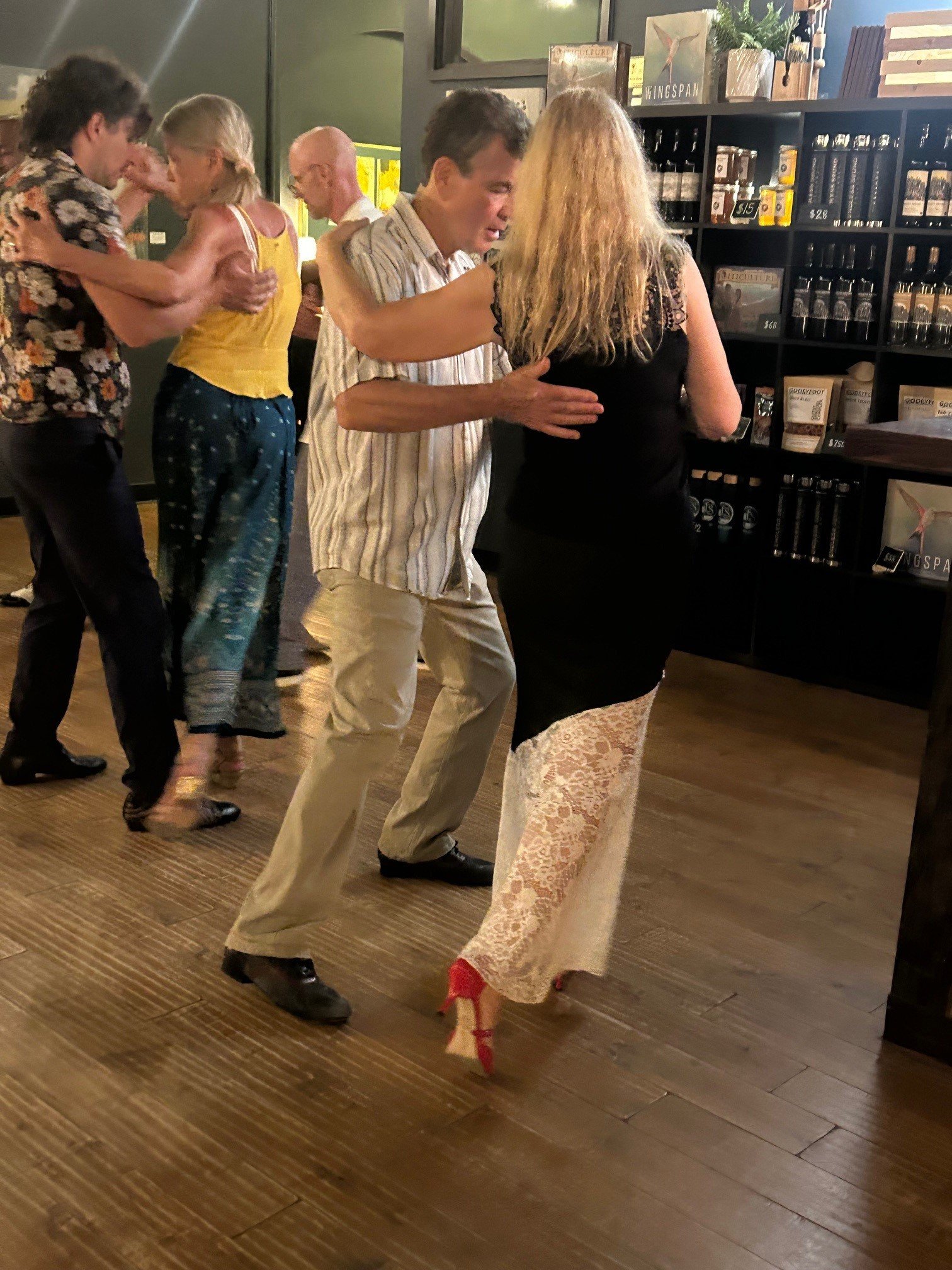 milonga ochos.jpg