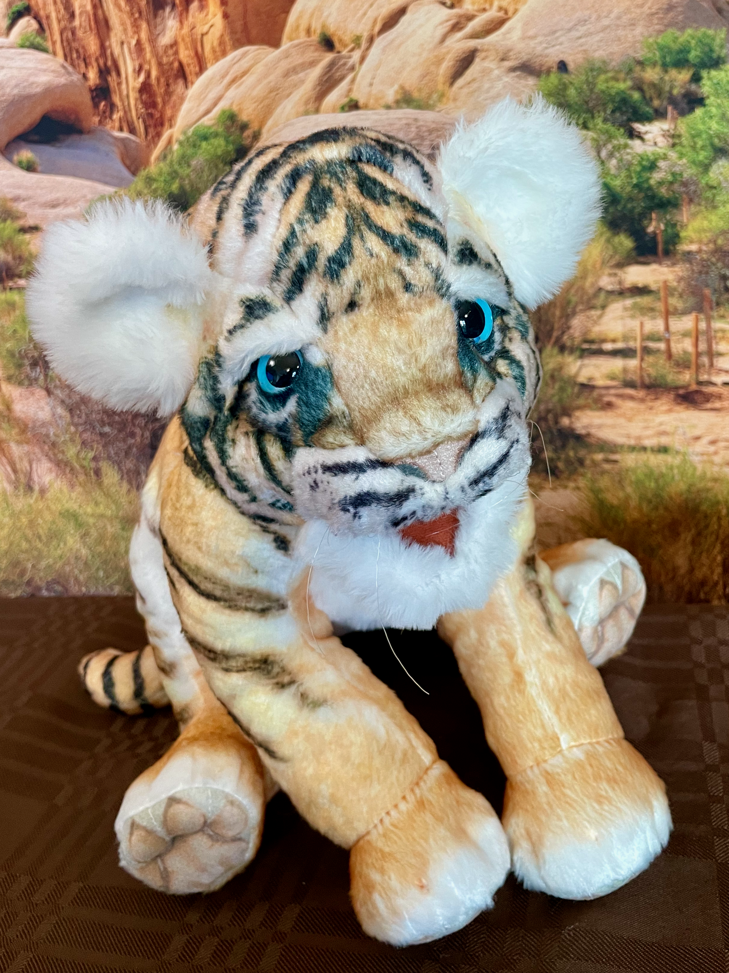 Puppet of the Day - Tiger Cub