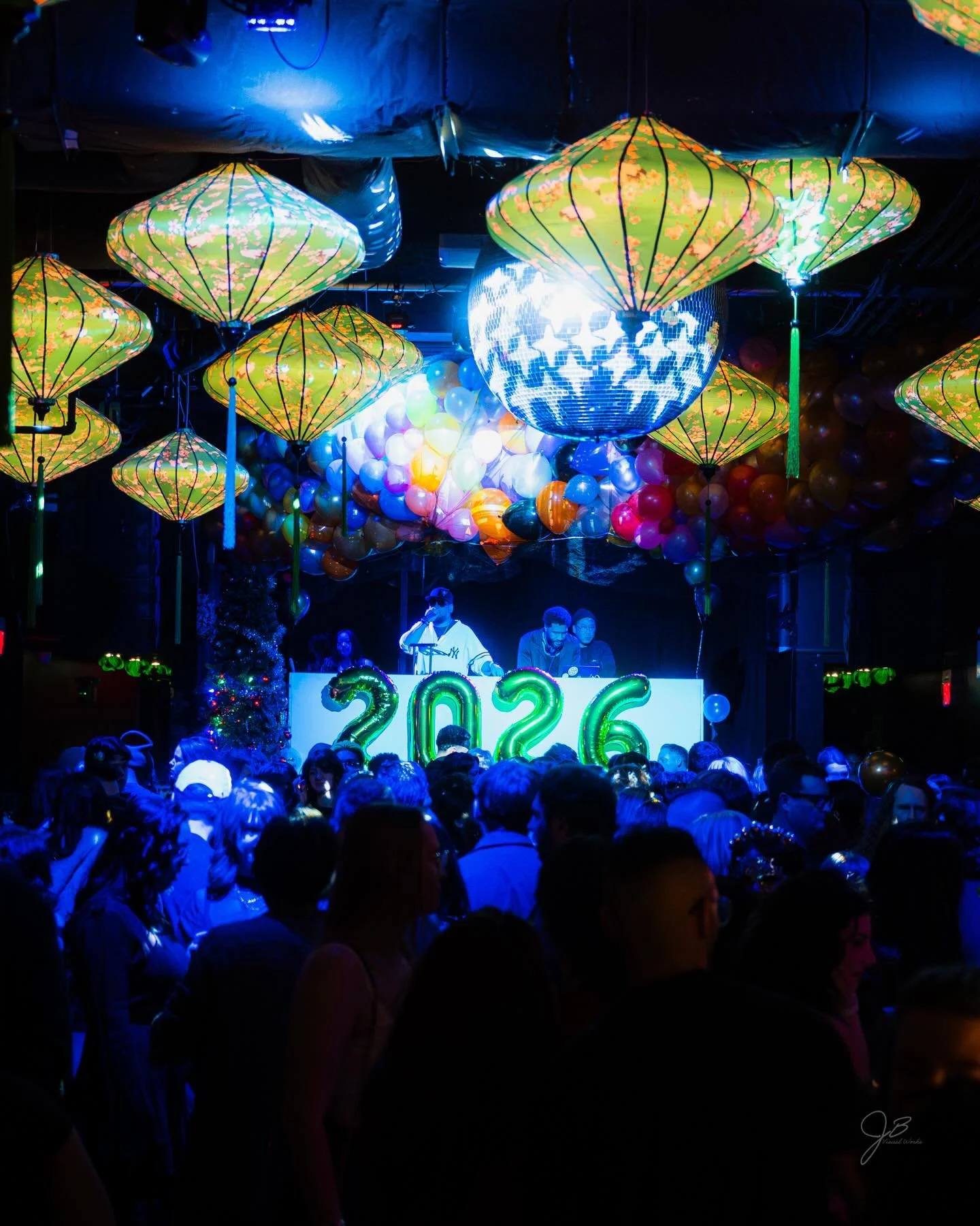 Sorry this took so long but we finally got around to uploading our NYE photos. Go to our Facebook page to see more. 
📸 @jbvisualworks 

And you don&rsquo;t want to miss our Valentine&rsquo;s Day party LOVE TAPS on Feb 14. We run it back!!💝💃🏻🕺🏼?