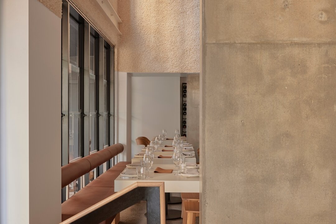 Discover the art of minimalism at Allonda. Unpretentious dining, unforgettable flavours. .