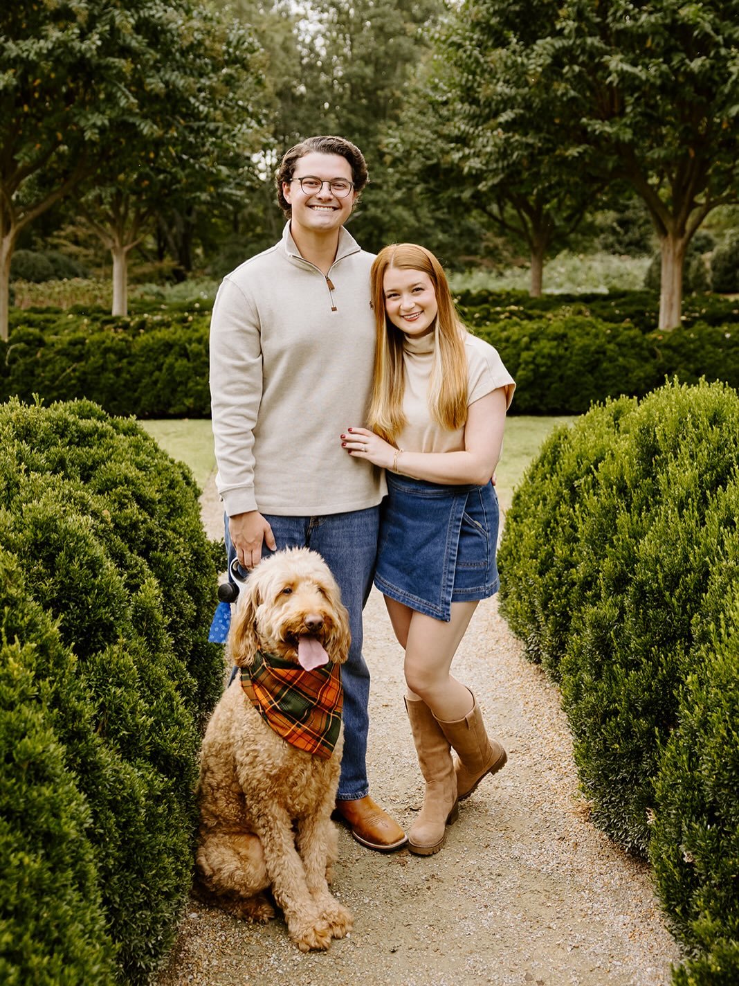 Picking up where I left off because I had the best fall sessions!!! Kenzie &amp; Graden are always such a treat to work with. 🥰

Also - HEY !!! I&rsquo;m getting back from maternity leave and it feels SO good. I&rsquo;m so grateful for a business th