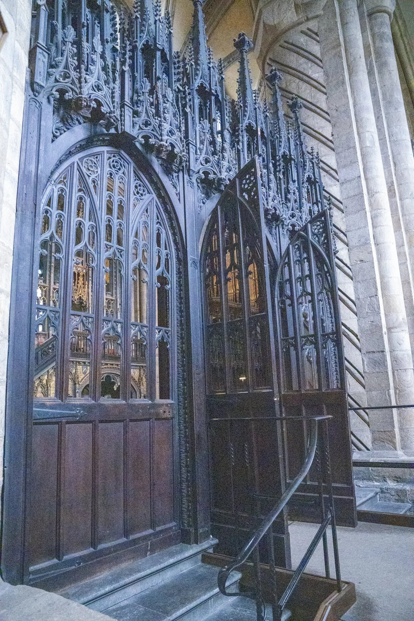 Cathederal-05733.jpg