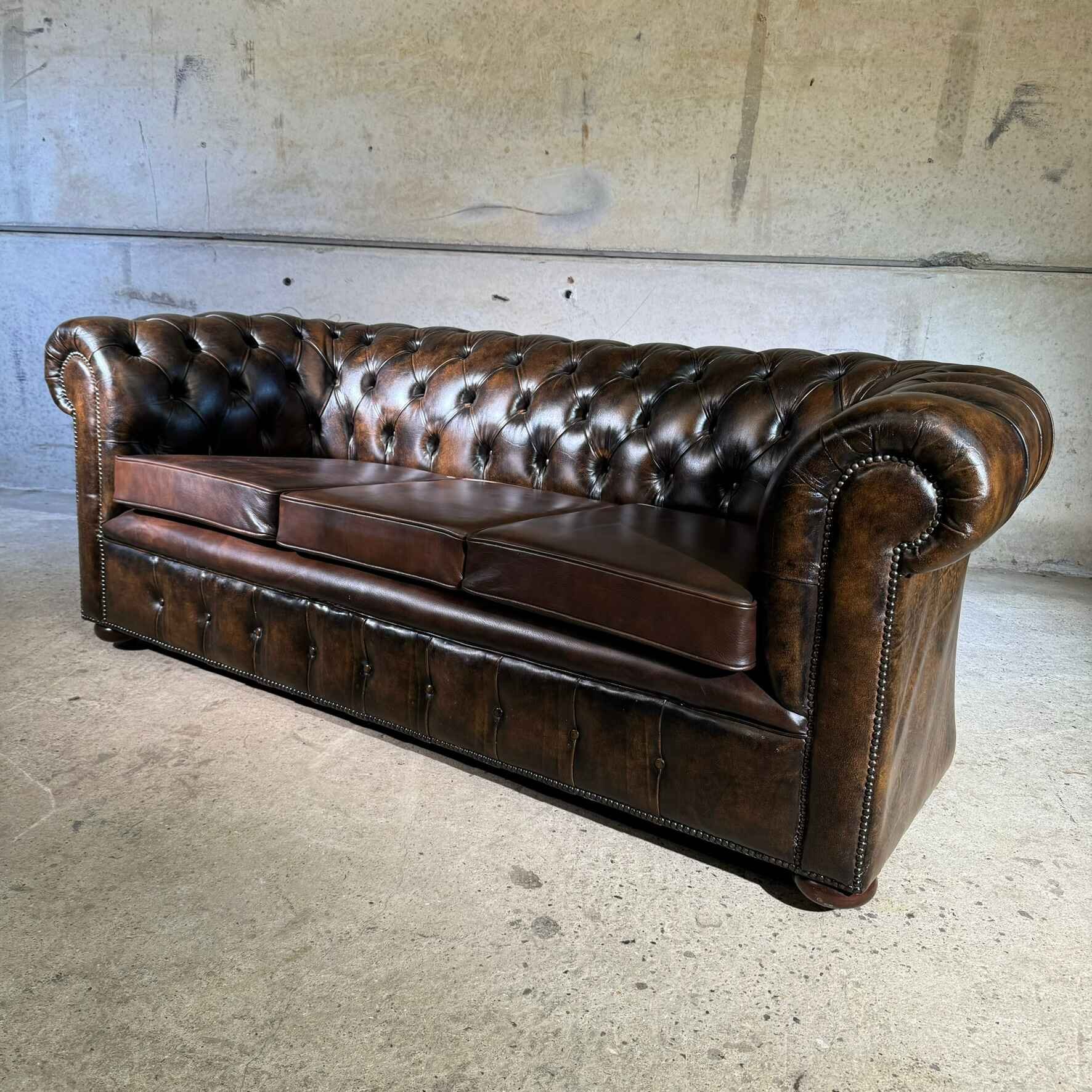 Fully Restored Mid-Century 3-Seater Chesterfield Sofa – Made in England (2).jpeg