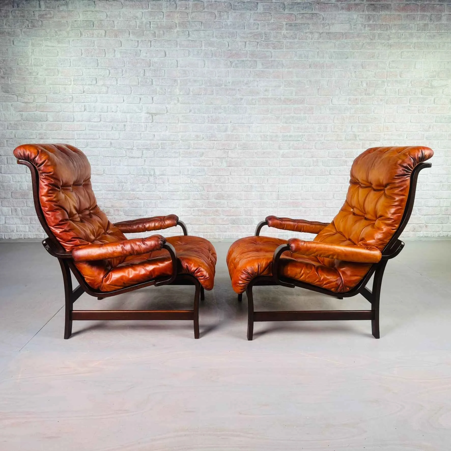 Pair of Danish Tan Leather Lounge Chairs – Solid Oak Frame (2).jpeg