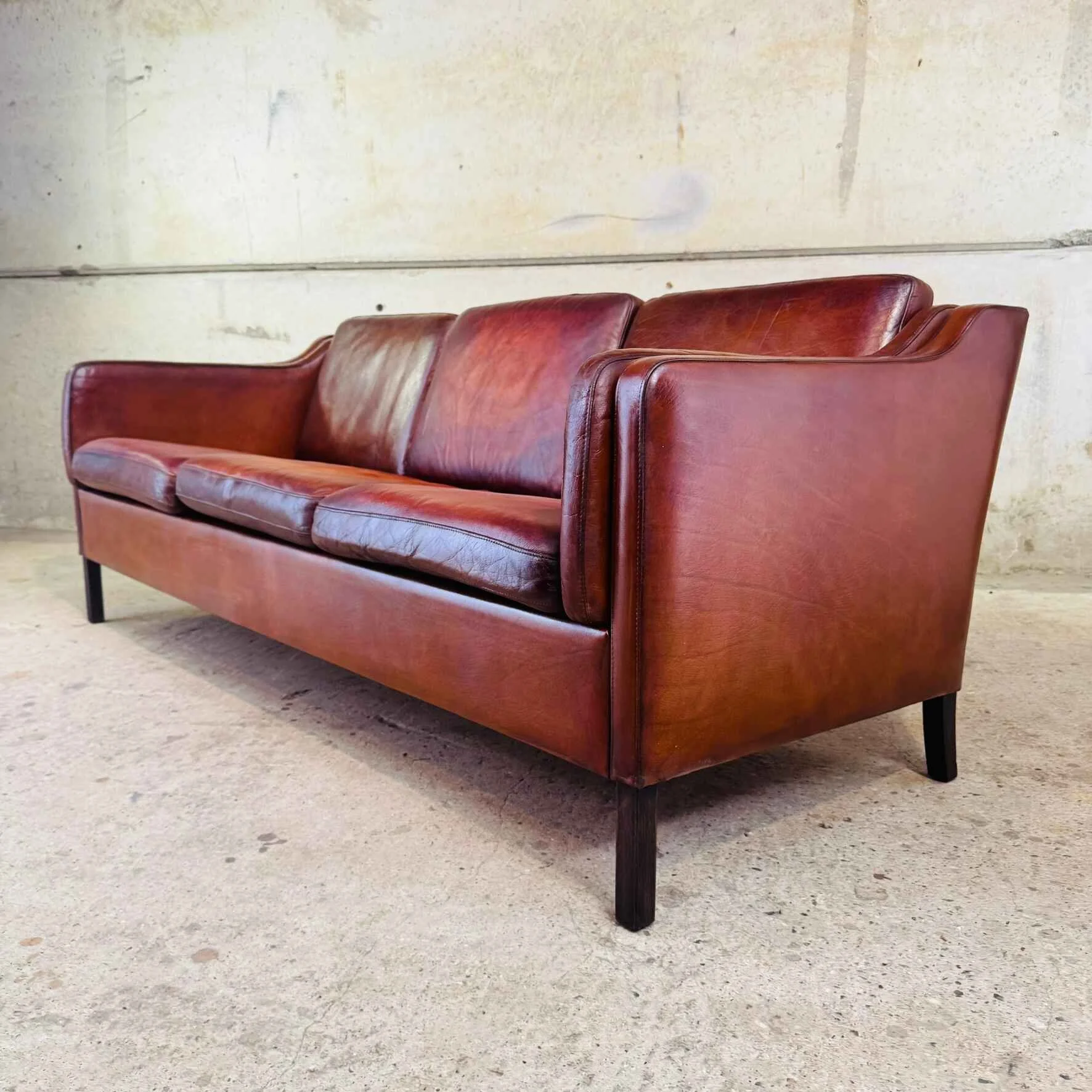 Danish Vintage 1970s Three-Seater Cognac Leather Sofa – Elegant Design (2).jpeg