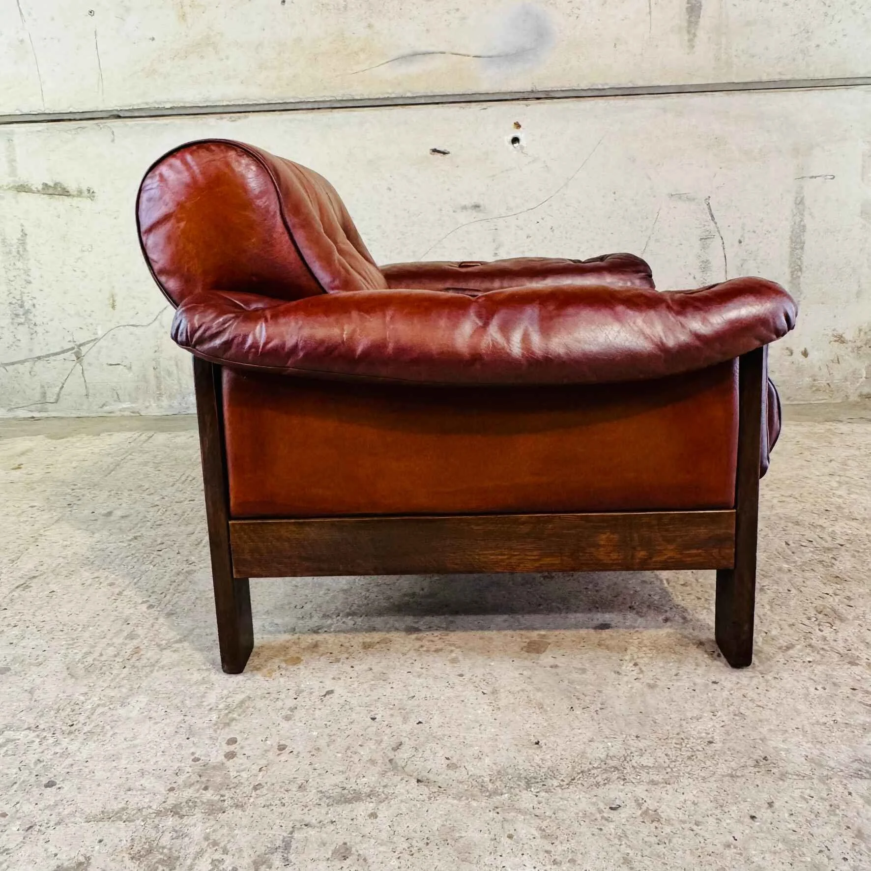 Norwegian Rustic Dark Tan Leather Armchair – Deep Seated & Stylish (2).jpeg