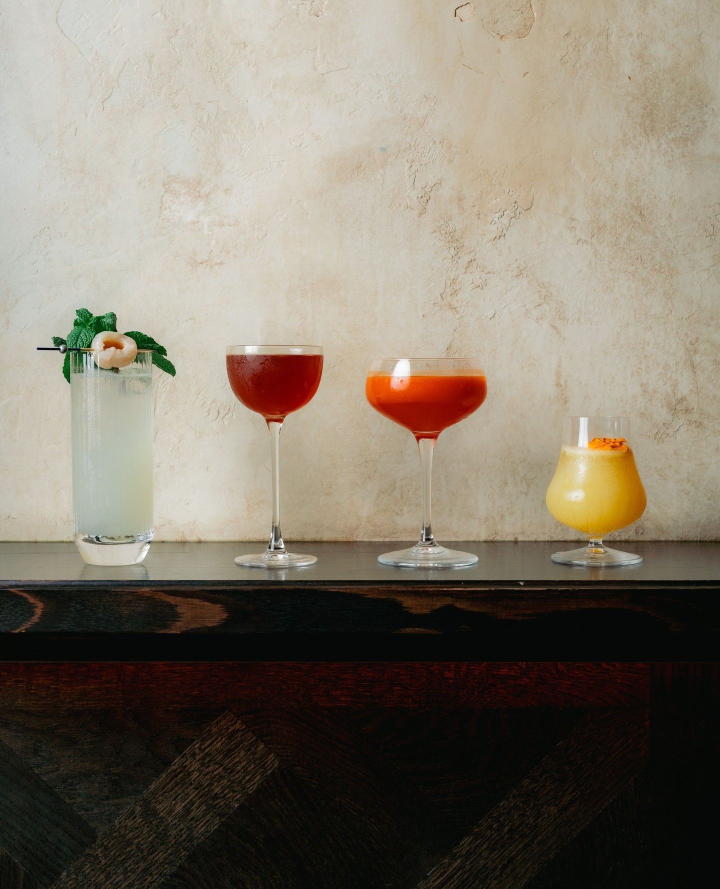 📸 A few of our favourite shots from the latest @barjayda_ shoot - cocktails looking good as always!