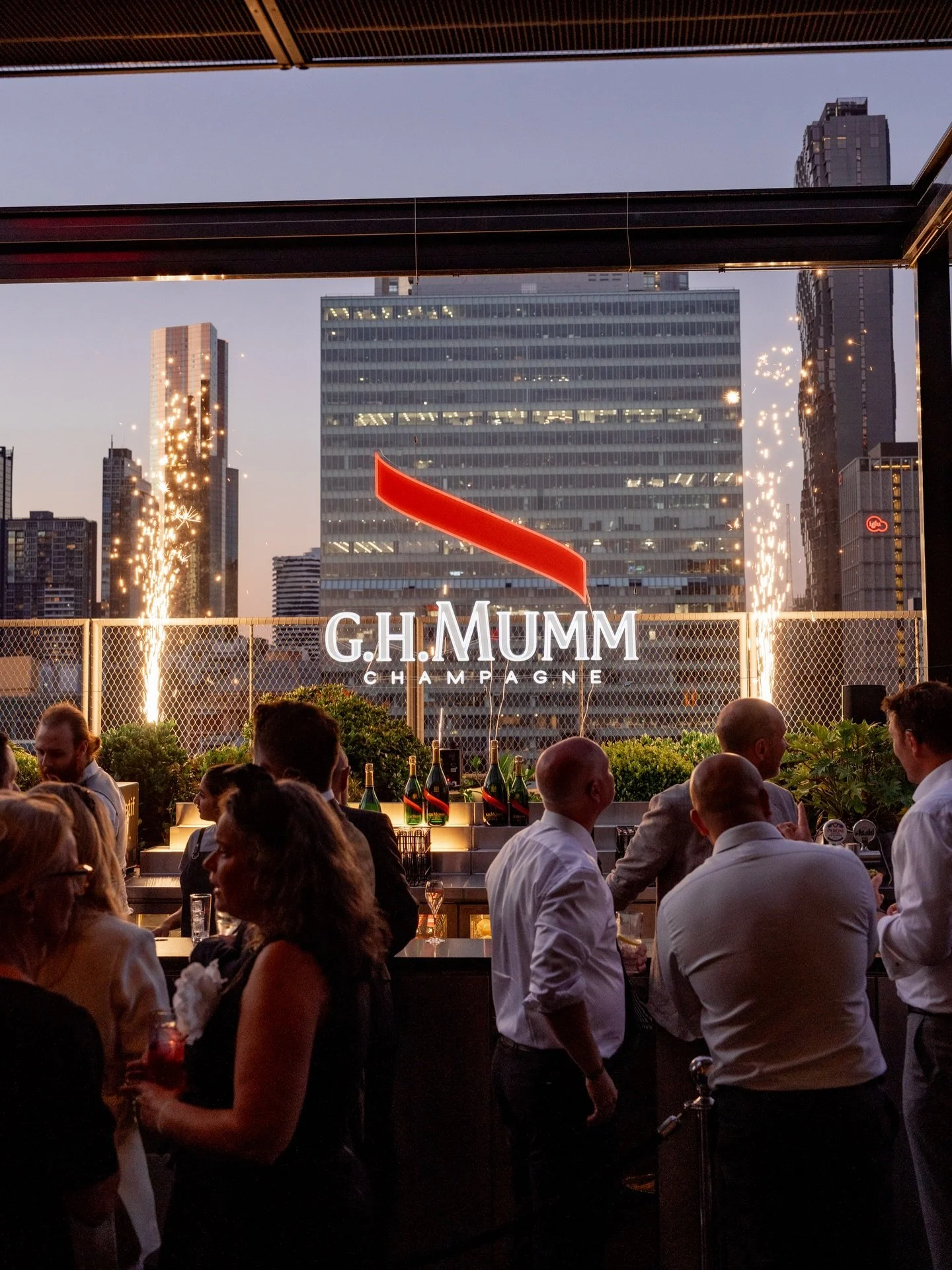 📸 Another year, another Derby Day with our good friends @qtmelbourne 

#photography #melbourne #melbourneevent #derbyday #eventphotography #content #contentcreators