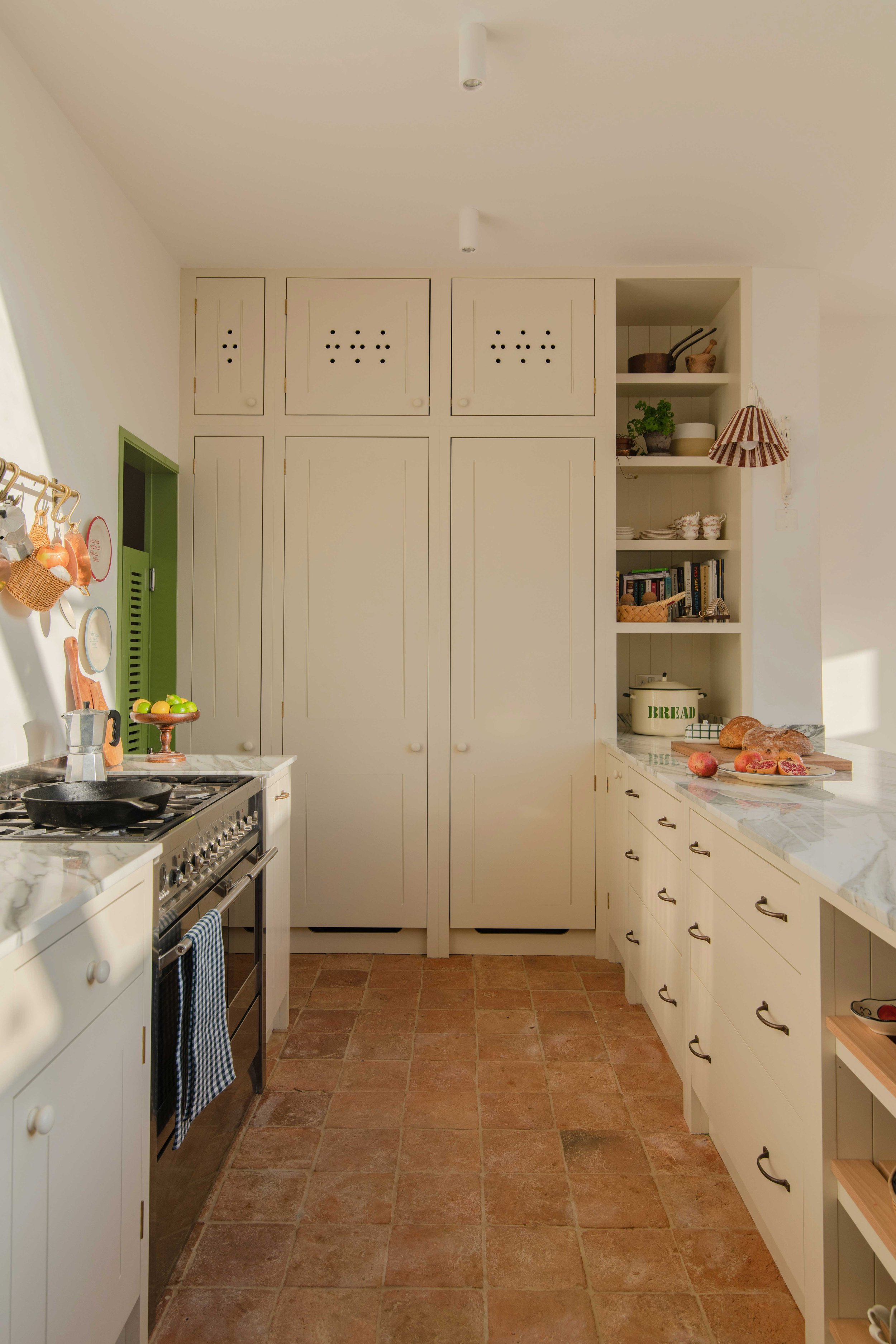 Kitchen Cupboards design