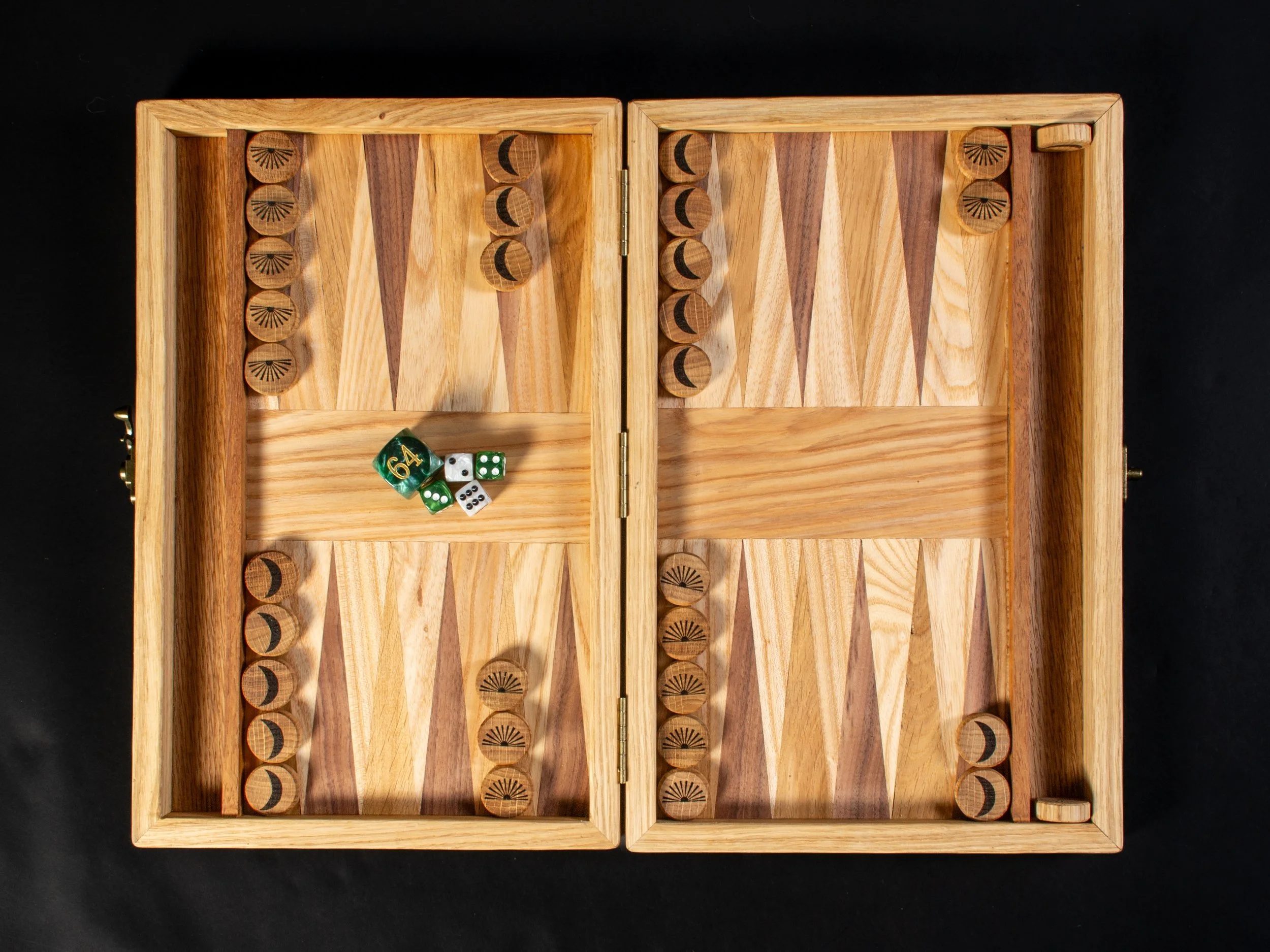 Sun+Moon+Backgammon+Box-13.jpg
