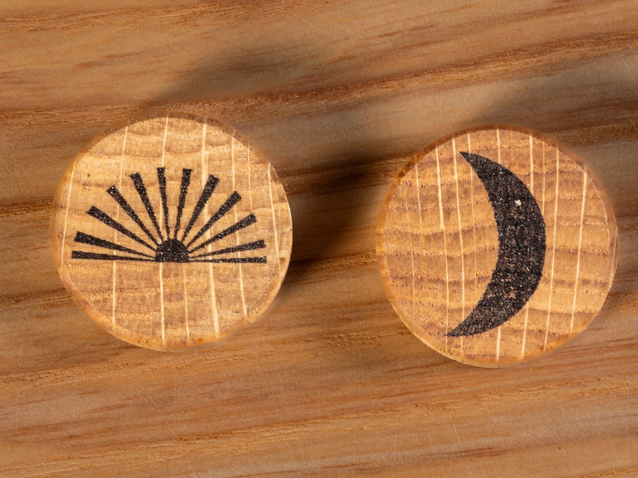 Sun+Moon+Backgammon+Box-15.jpg