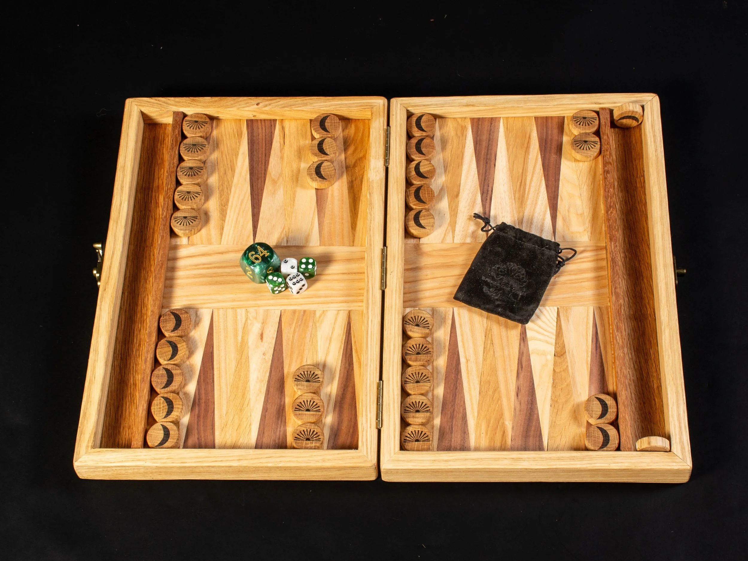 Sun+Moon+Backgammon+Box-11.jpg