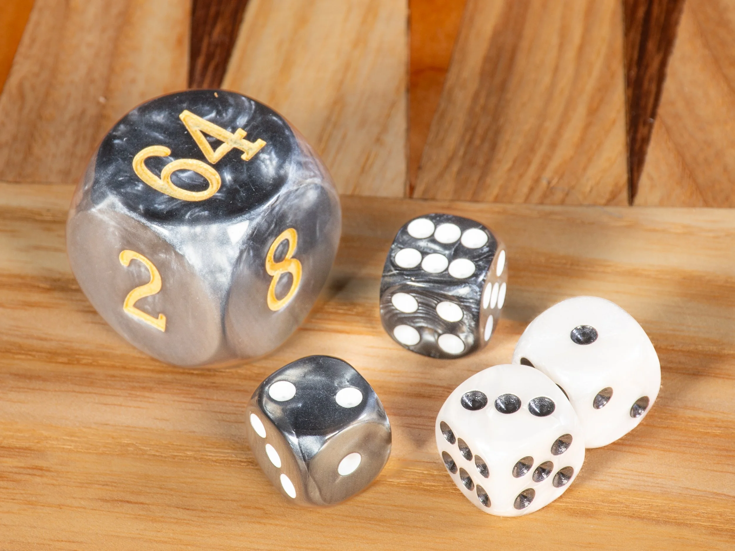 FOL+TOL+Backgammon+Box-12.jpg